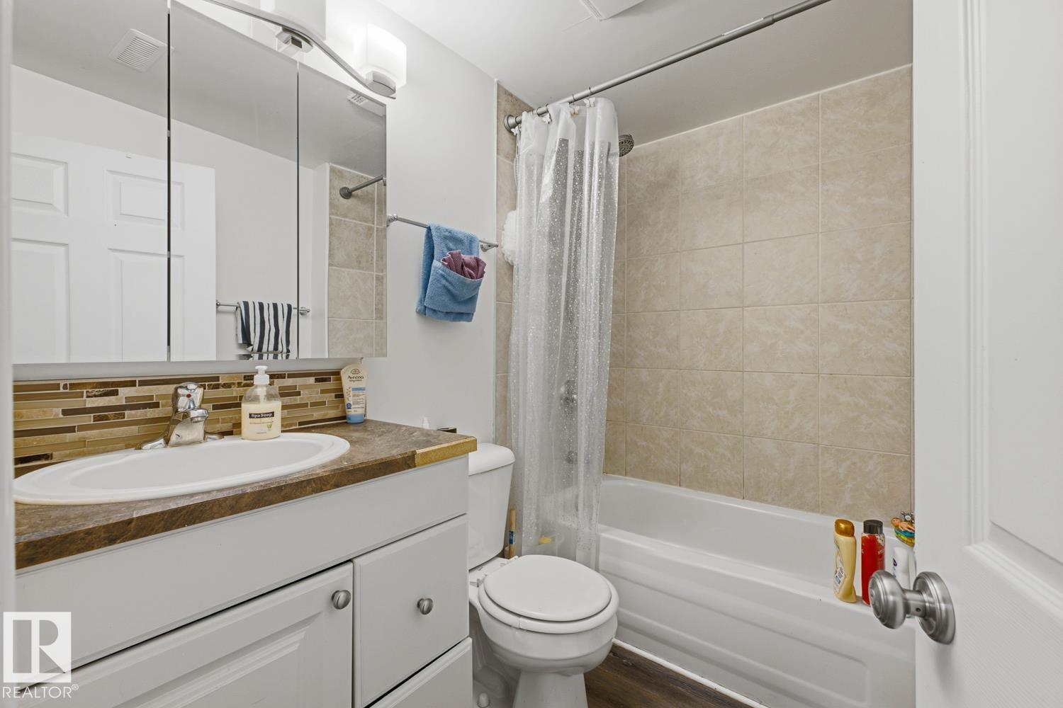 Unknown Address, ,    - Photo 13 - E4502931