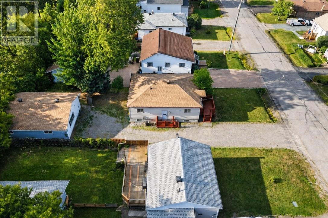 1099 Gordon Avenue, Sudbury, Ontario  P3A 2V5 - Photo 34 - 2129803