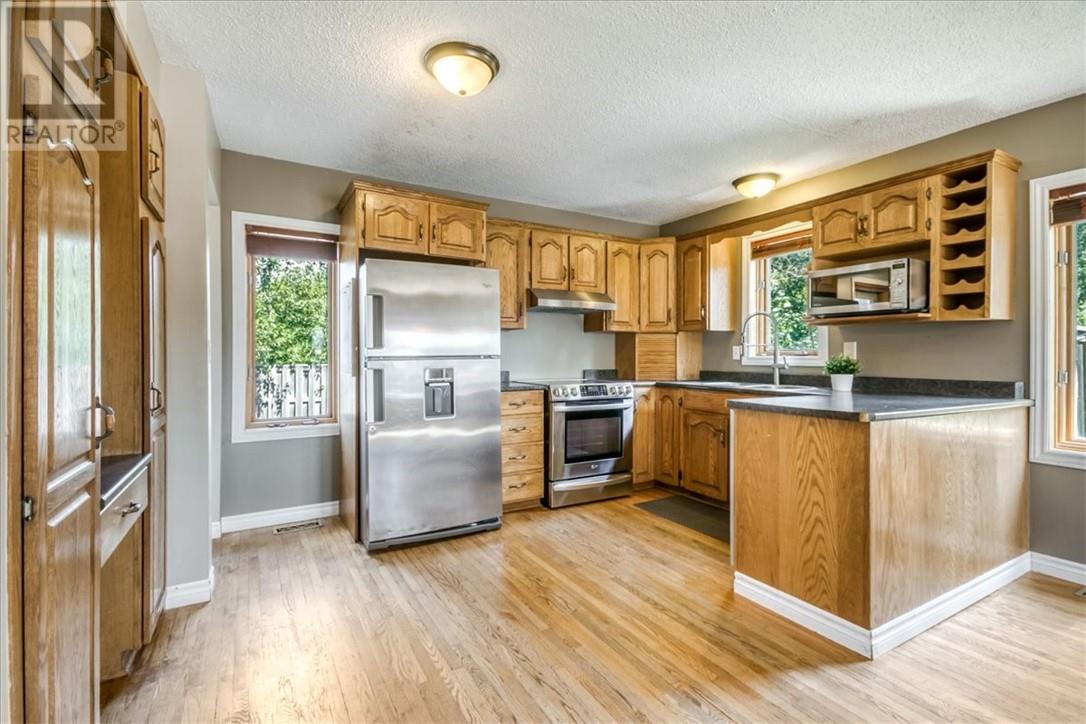 124 Notre Dame Street E, Azilda, Ontario  P0M 1B0 - Photo 4 - 2129748