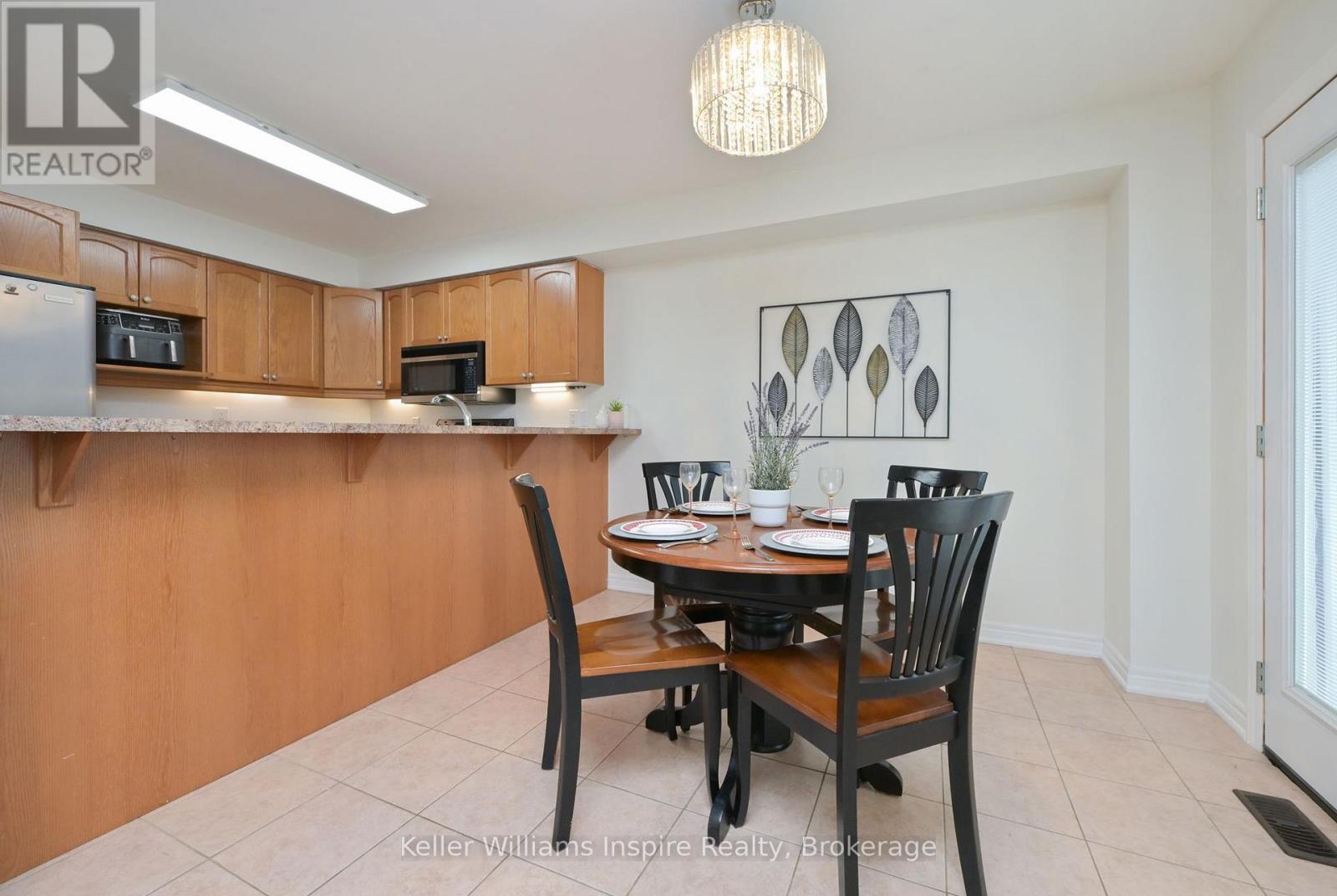 352 Orvis Crescent, Shelburne, Ontario  L0N 1S2 - Photo 8 - X13678500