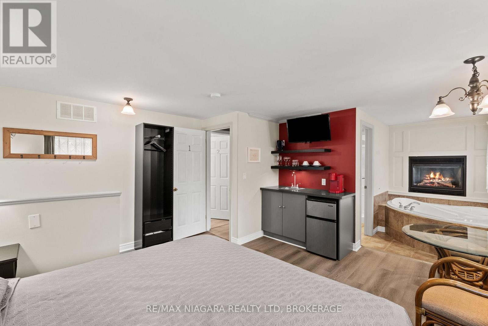 90 Mary Street, Niagara-On-The-Lake, Ontario  L0S 1J0 - Photo 32 - X13668834