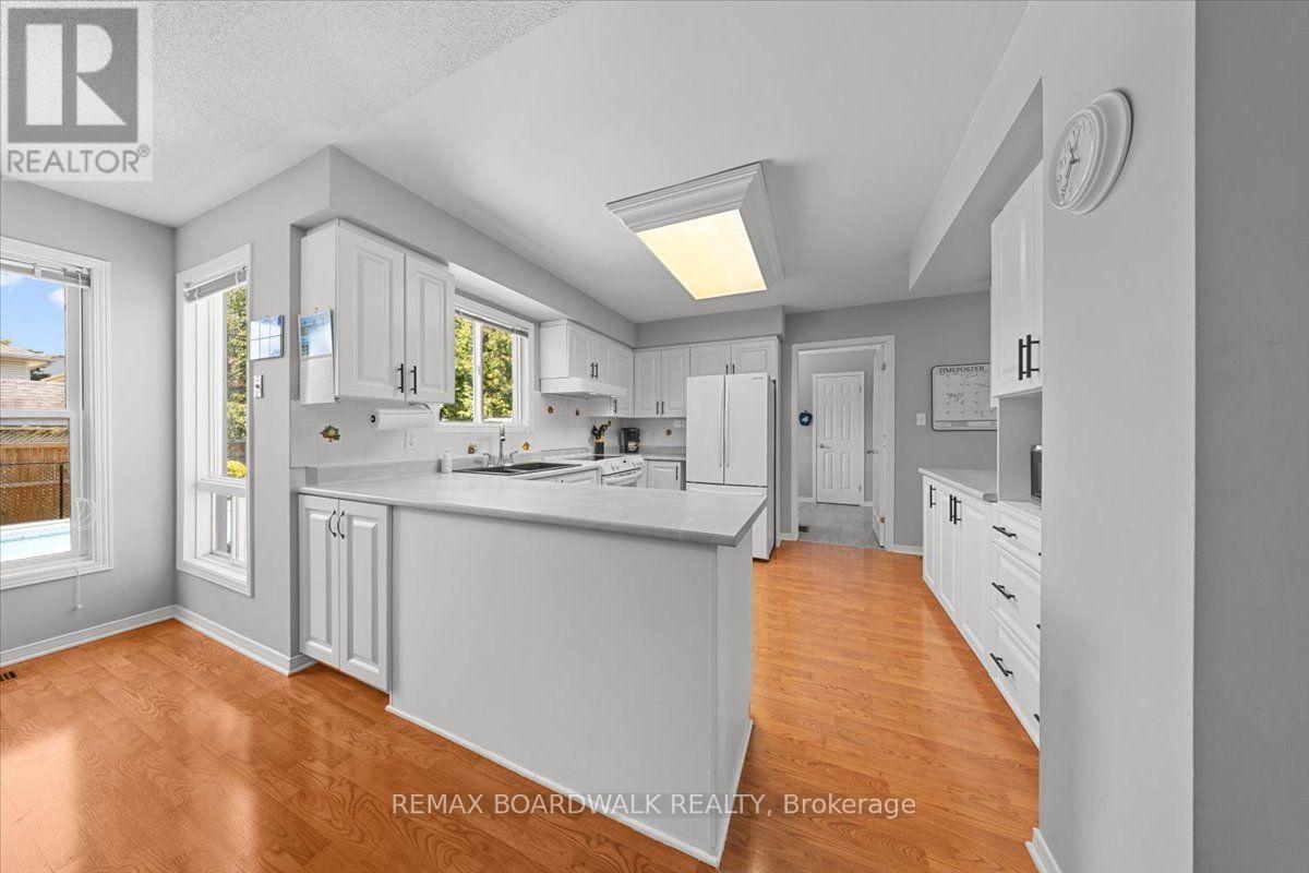17 Shipley Crescent, Ottawa, Ontario  K2S 1R2 - Photo 12 - X13678572