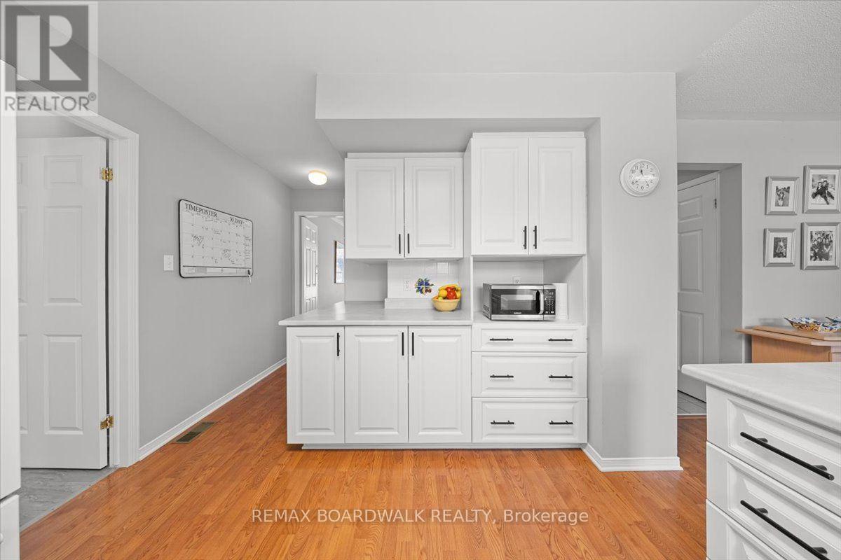 17 Shipley Crescent, Ottawa, Ontario  K2S 1R2 - Photo 15 - X13678572