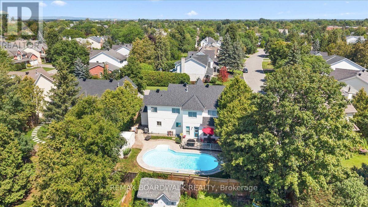 17 Shipley Crescent, Ottawa, Ontario  K2S 1R2 - Photo 3 - X13678572