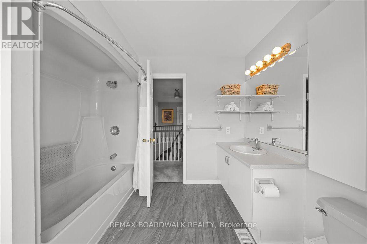 17 Shipley Crescent, Ottawa, Ontario  K2S 1R2 - Photo 35 - X13678572