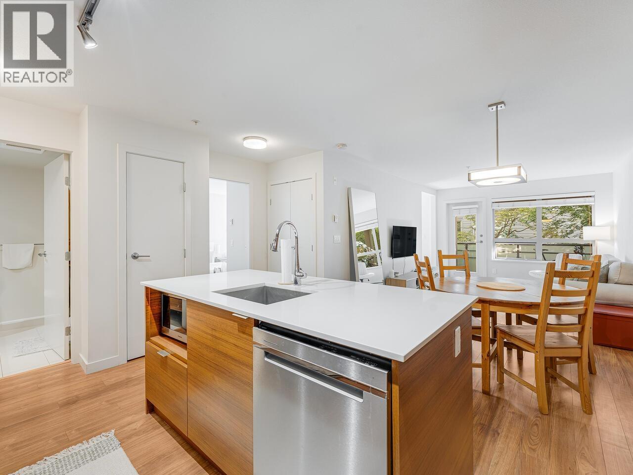 313 1677 Lloyd Avenue, North Vancouver, British Columbia  V7P 0B1 - Photo 6 - R3155742