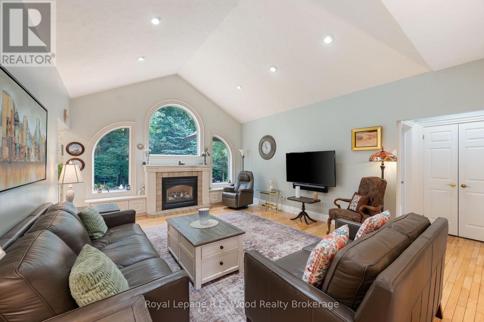 2 Whispering Pine Lane, Tillsonburg, Ontario  N4G 5V4 - Photo 10 - X13678574