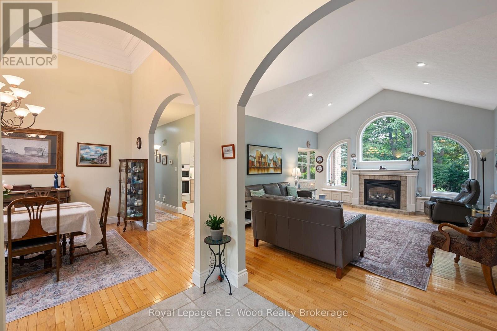 2 Whispering Pine Lane, Tillsonburg, Ontario  N4G 5V4 - Photo 7 - X13678574