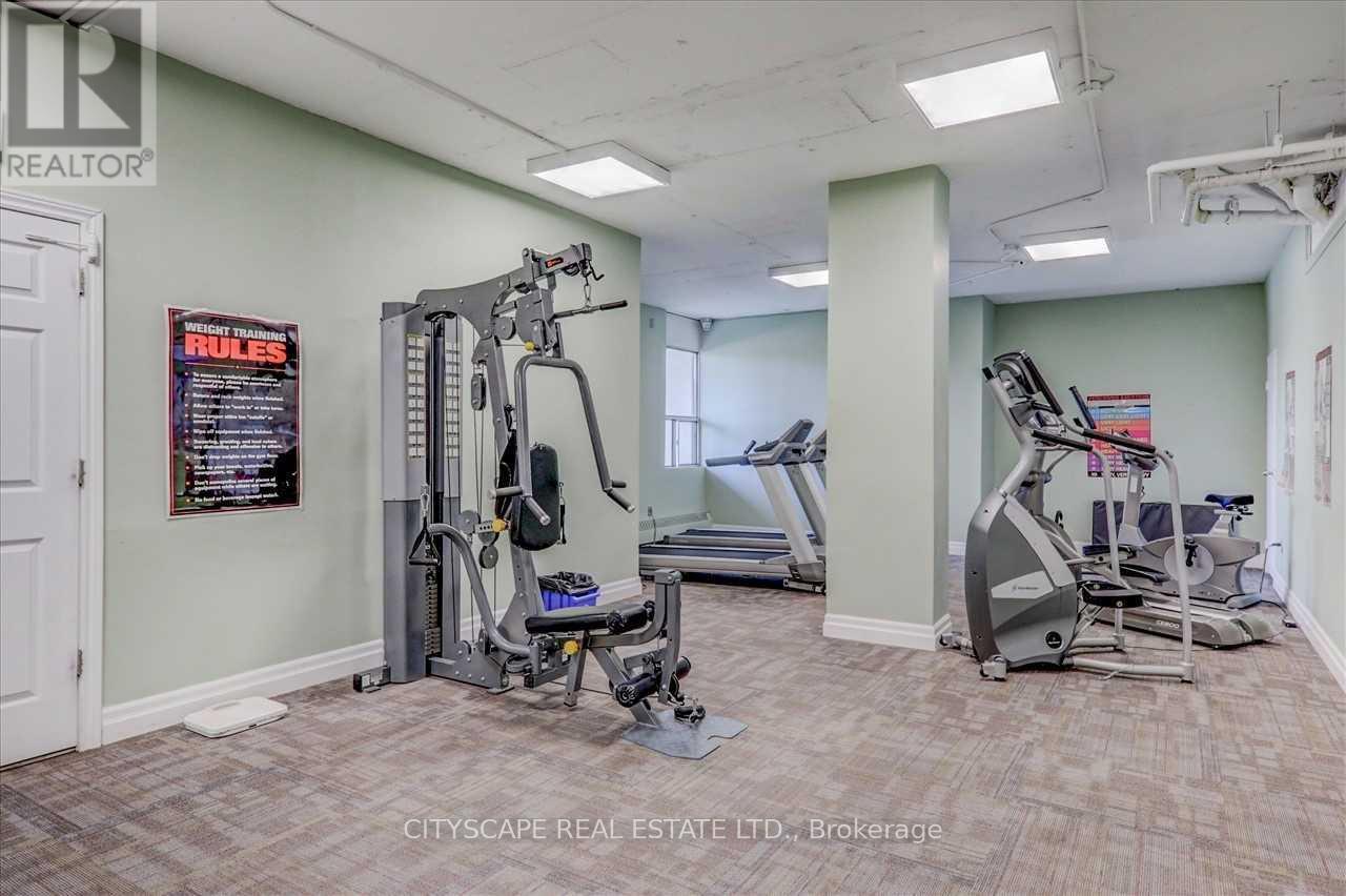 #914 - 25 Sunrise Avenue, Toronto (Victoria Village), Ontario  M4A 2S2 - Photo 11 - C13678532