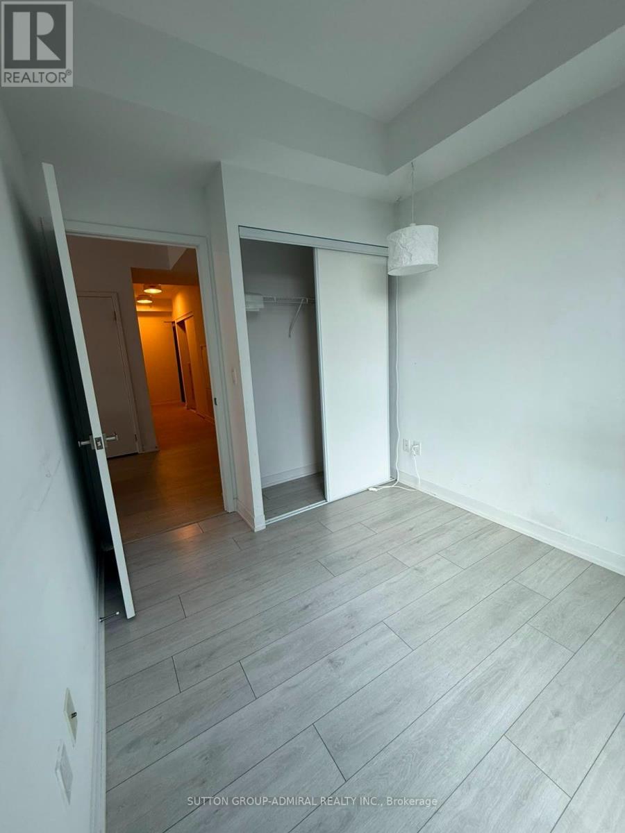 1015 - 31 Tippett Road, Toronto (Clanton Park), Ontario  M3H 0C8 - Photo 12 - C13678578