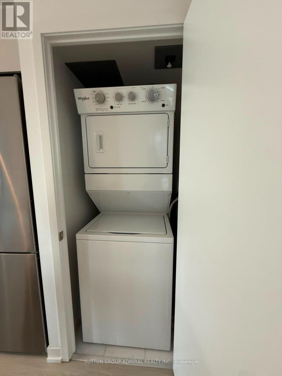 1015 - 31 Tippett Road, Toronto (Clanton Park), Ontario  M3H 0C8 - Photo 23 - C13678578