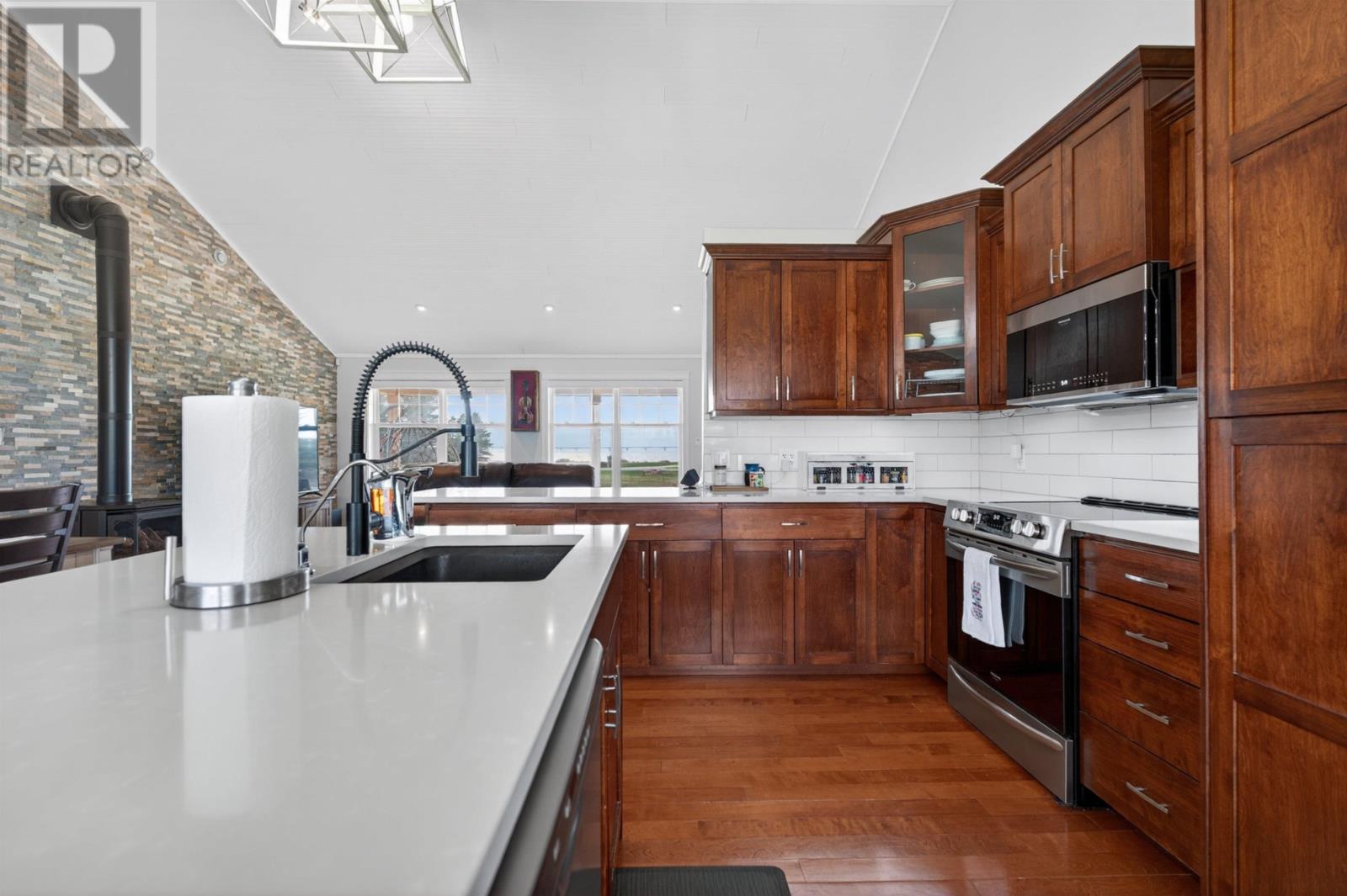 217 Campbells Way, Cape Traverse, Prince Edward Island  C0B 1X0 - Photo 14 - 202610076