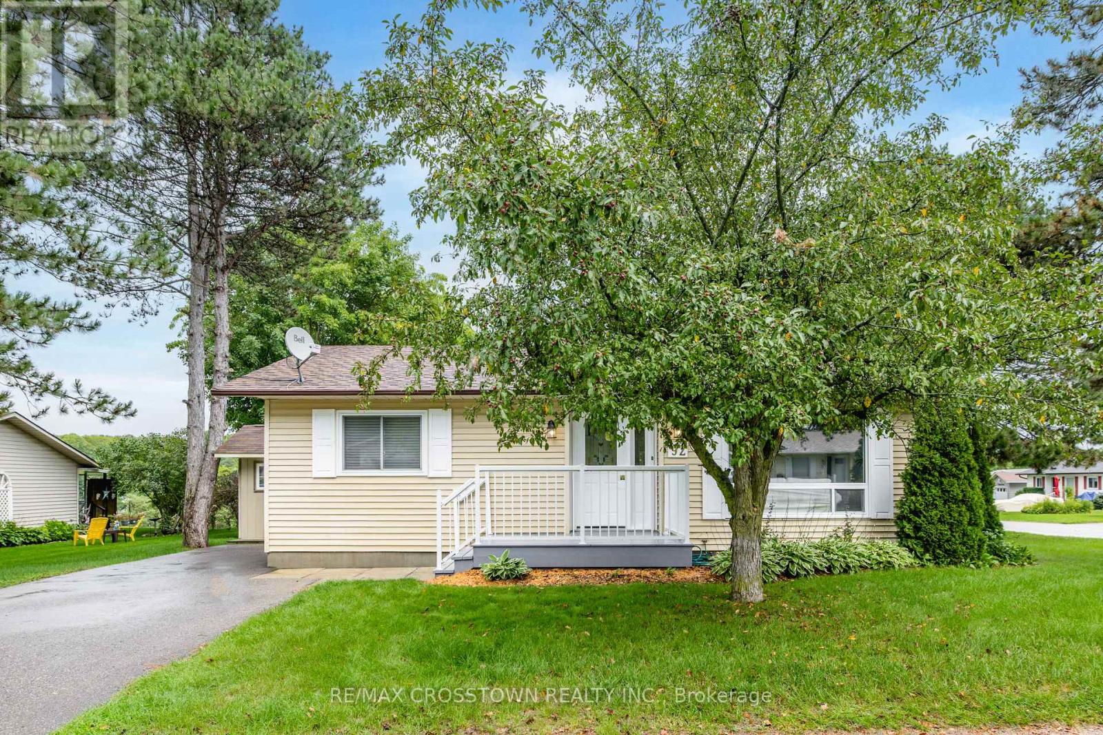 92 Tecumseth Pines Drive, New Tecumseth, Ontario  L0G 1W0 - Photo 2 - N13678566