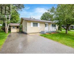 92 TECUMSETH PINES DRIVE, New Tecumseth, Ontario