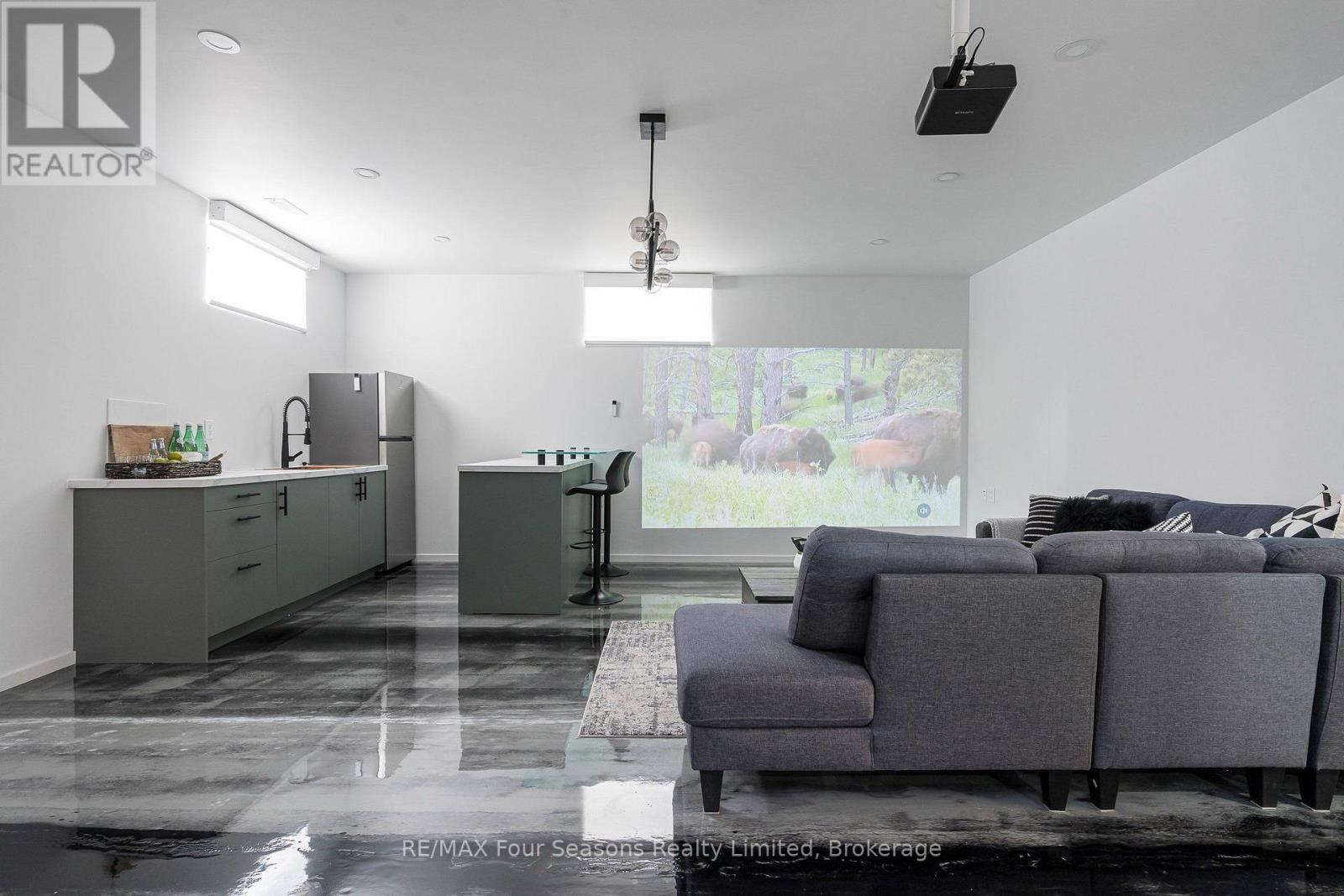 118 Barton Boulevard, Blue Mountains, Ontario  N0H 1J0 - Photo 30 - X13678554