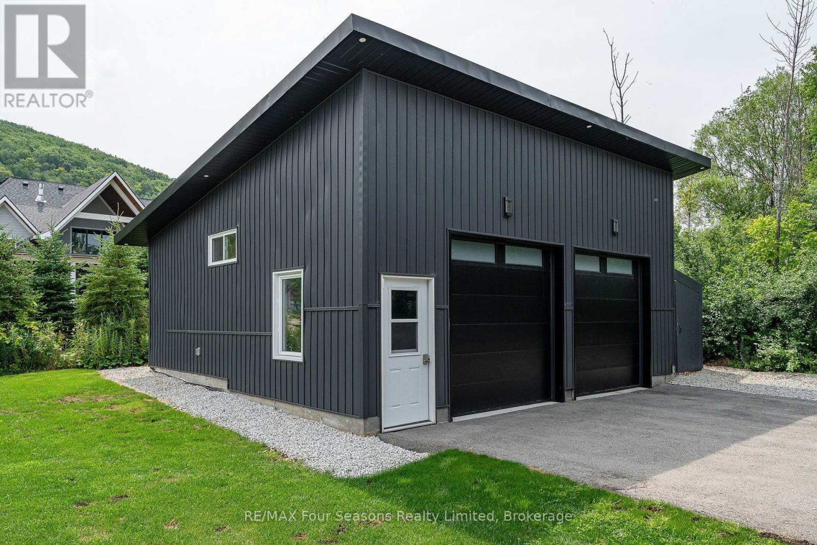 118 Barton Boulevard, Blue Mountains, Ontario  N0H 1J0 - Photo 37 - X13678554