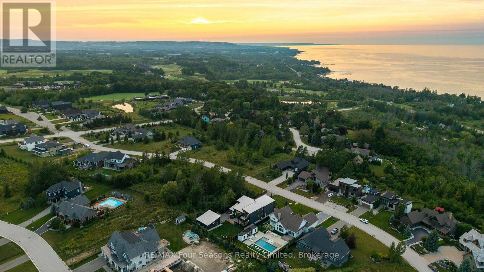 118 Barton Boulevard, Blue Mountains, Ontario  N0H 1J0 - Photo 44 - X13678554