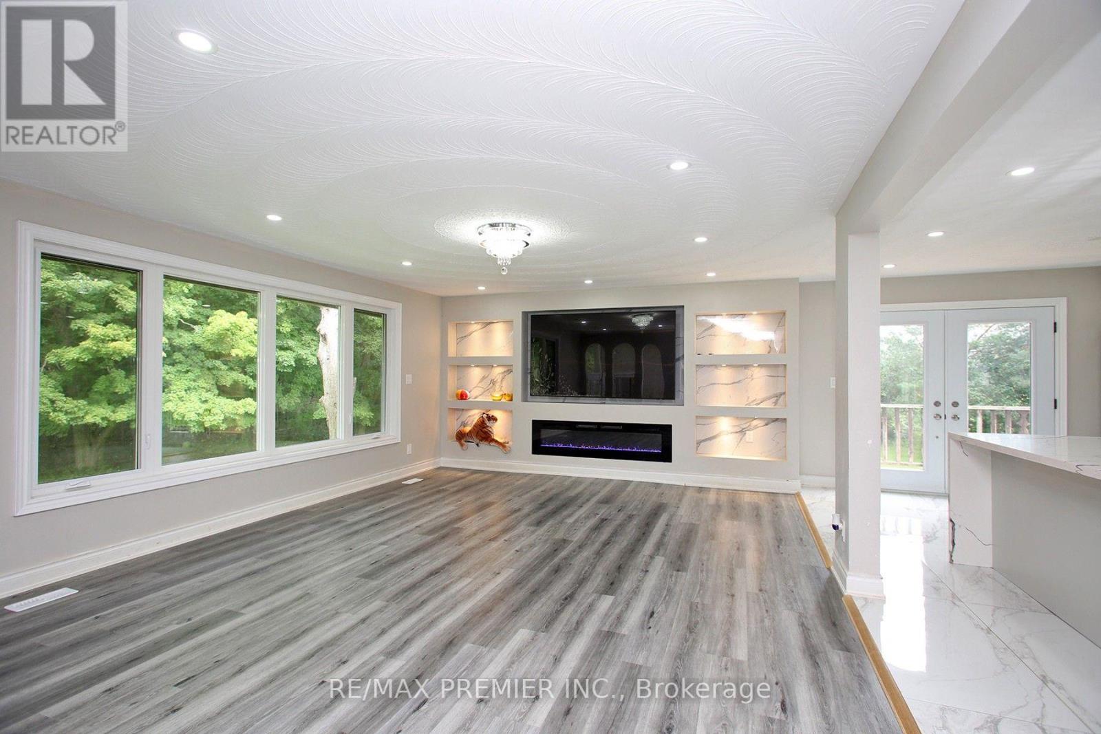 4430 Liberty Street N, Clarington, Ontario L1C 3E6 - Photo 3 - E13618462