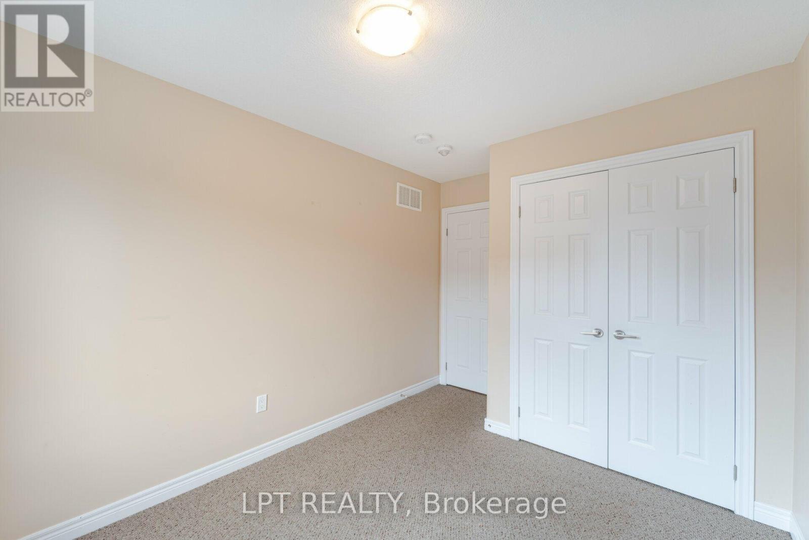 15 - 124 Parkinson Crescent, Orangeville, Ontario  L9W 6X3 - Photo 17 - W13678498