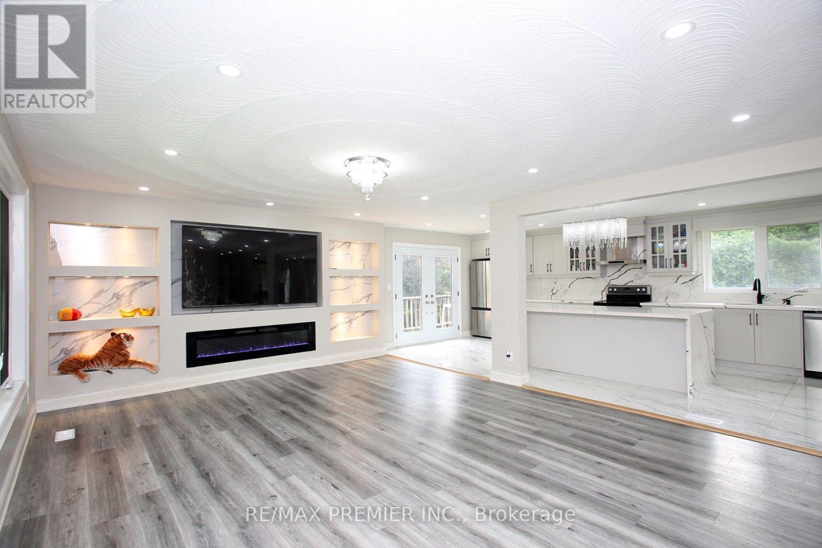 4430 Liberty Street N, Clarington, Ontario L1C 3E6 - Photo 4 - E13618462