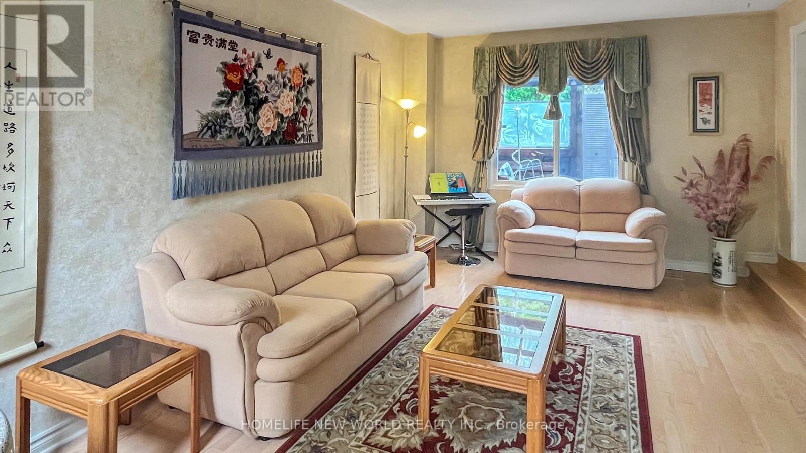 14 Madrid Crescent, Brampton, Ontario  L6S 2X4 - Photo 14 - W13678524