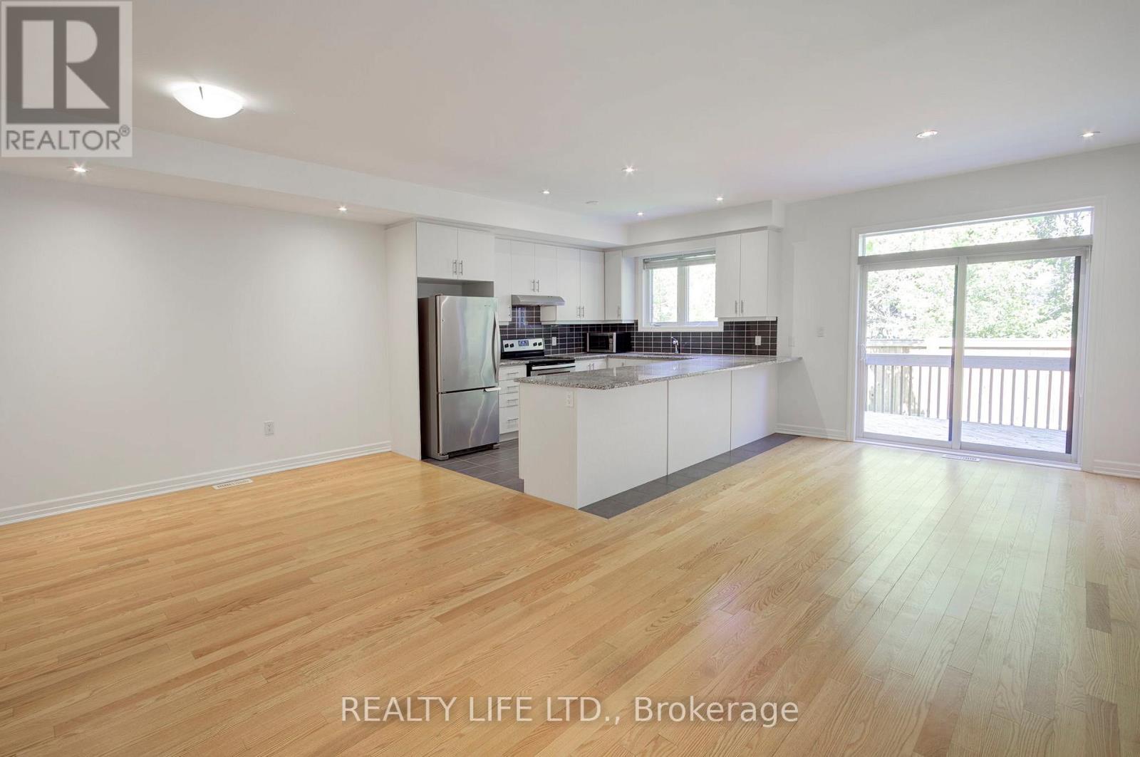 1209 Owls Head Road, Mississauga, Ontario  L5E 0A6 - Photo 11 - W13678528