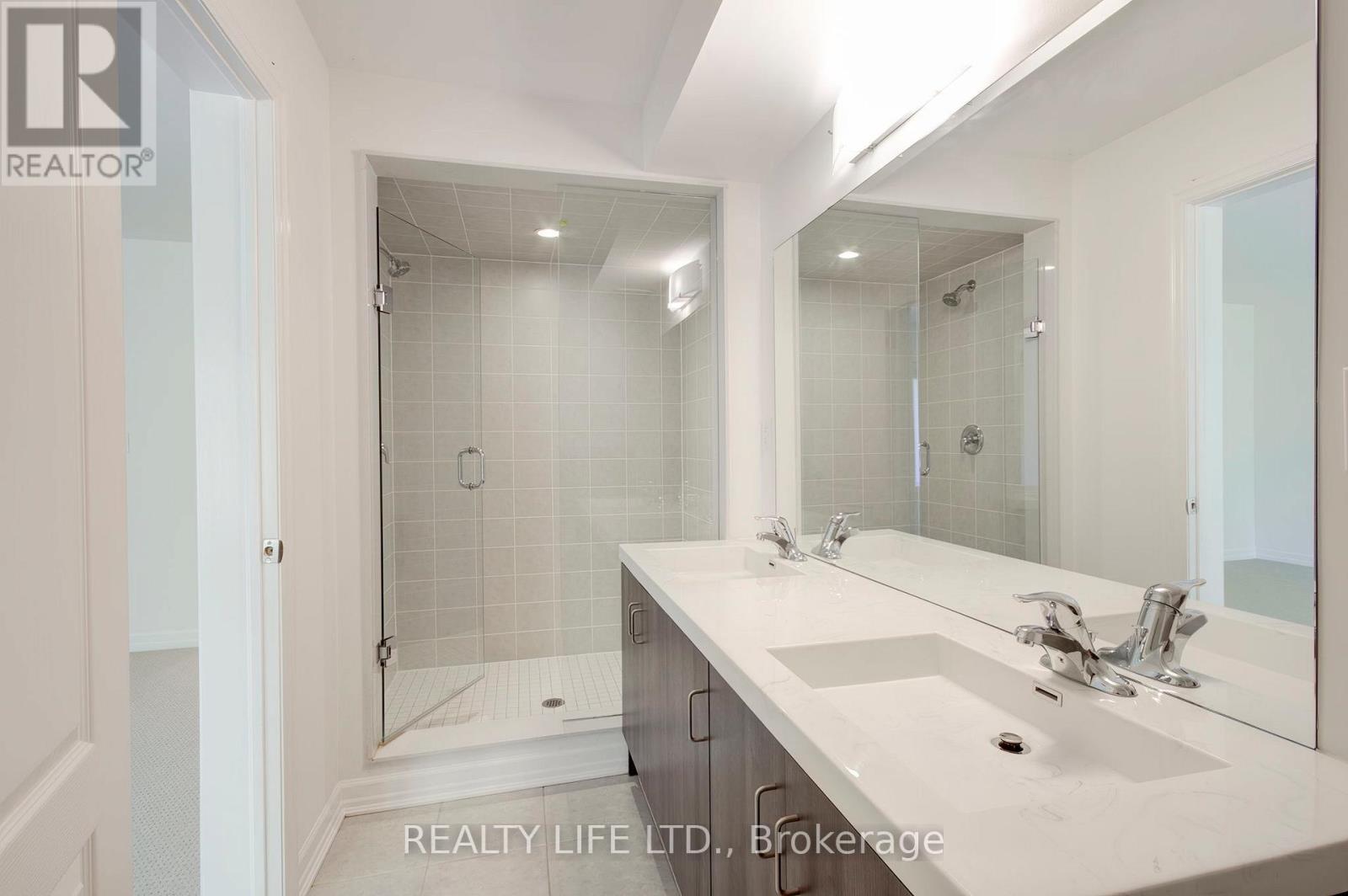1209 Owls Head Road, Mississauga, Ontario  L5E 0A6 - Photo 23 - W13678528