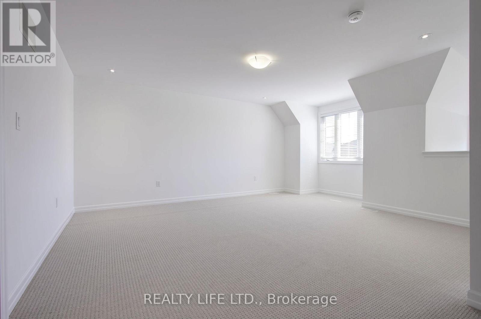 1209 Owls Head Road, Mississauga, Ontario  L5E 0A6 - Photo 31 - W13678528