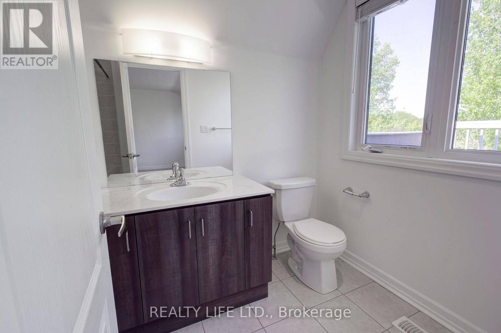 1209 Owls Head Road, Mississauga, Ontario  L5E 0A6 - Photo 36 - W13678528