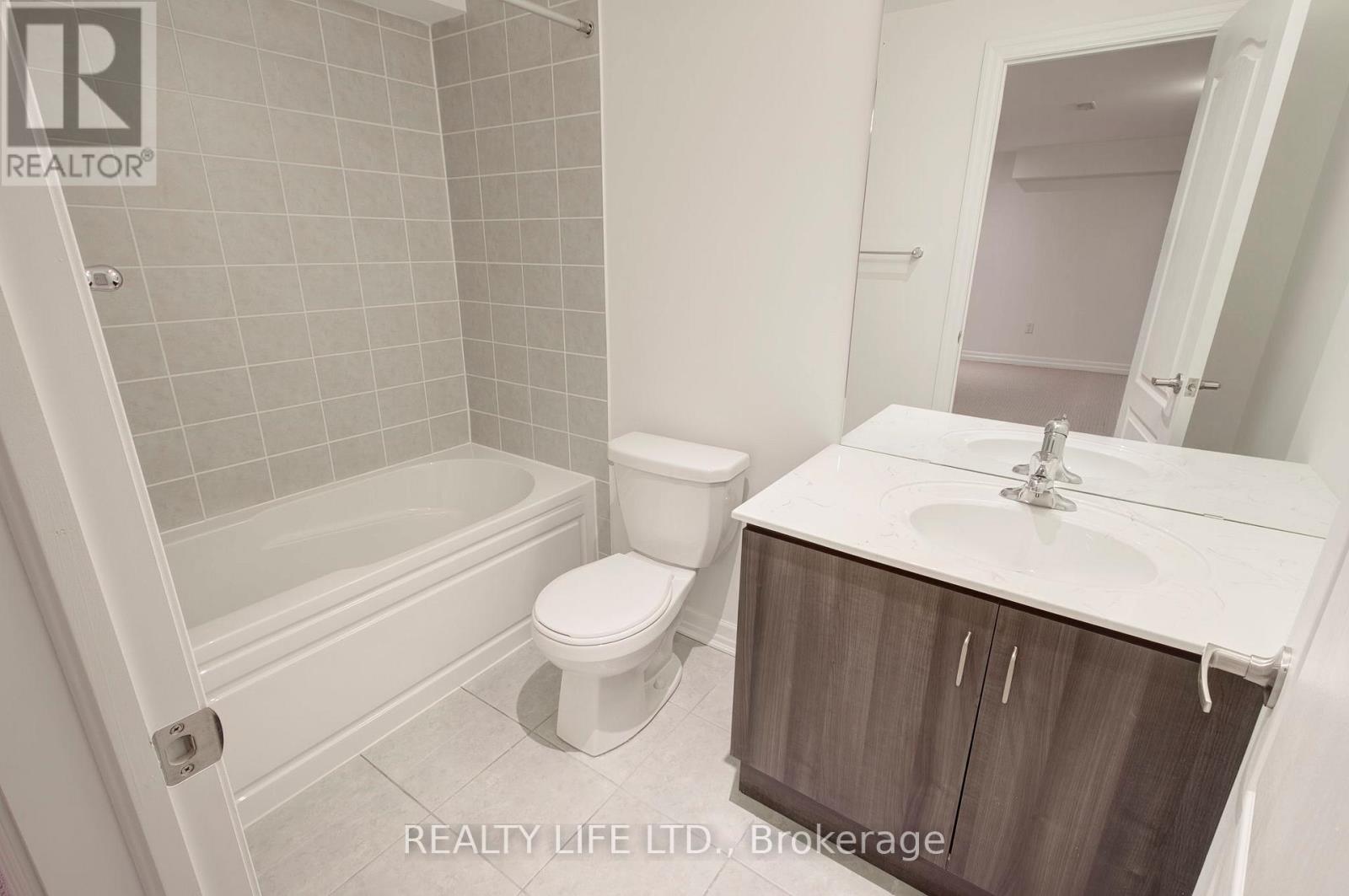 1209 Owls Head Road, Mississauga, Ontario  L5E 0A6 - Photo 42 - W13678528