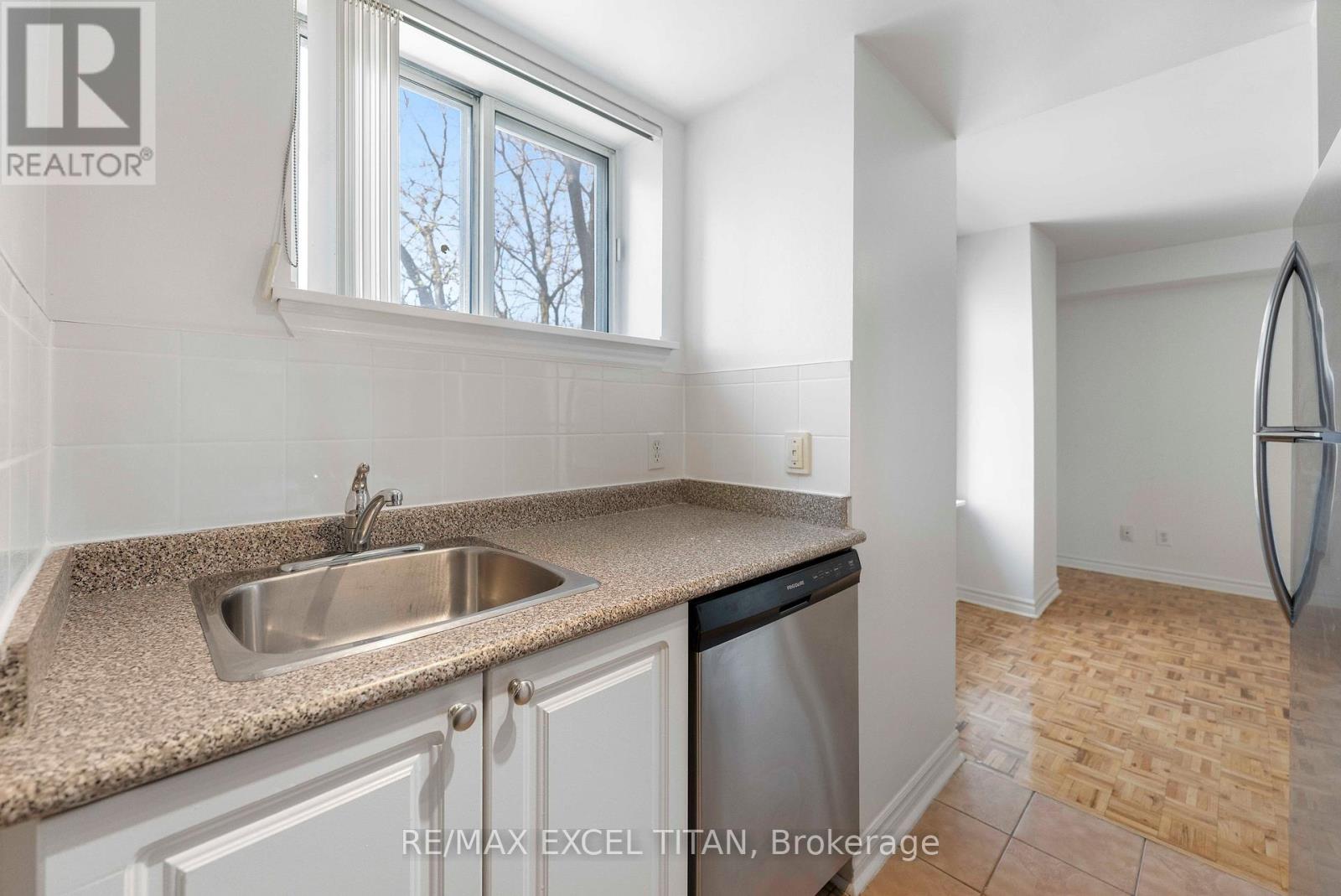 506 - 1407 Dupont Street, Toronto, Ontario  M6H 2B1 - Photo 11 - W13678546