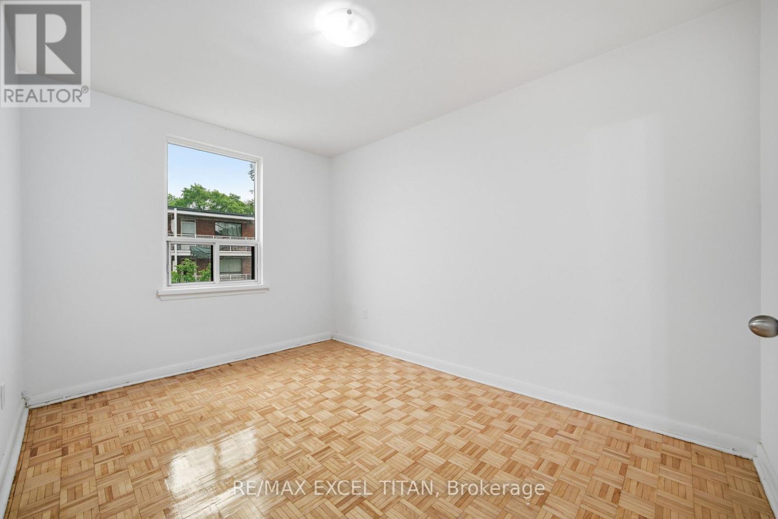 108 - 4 Hill Heights Road, Toronto, Ontario  M8Y 1Z1 - Photo 8 - W13678560