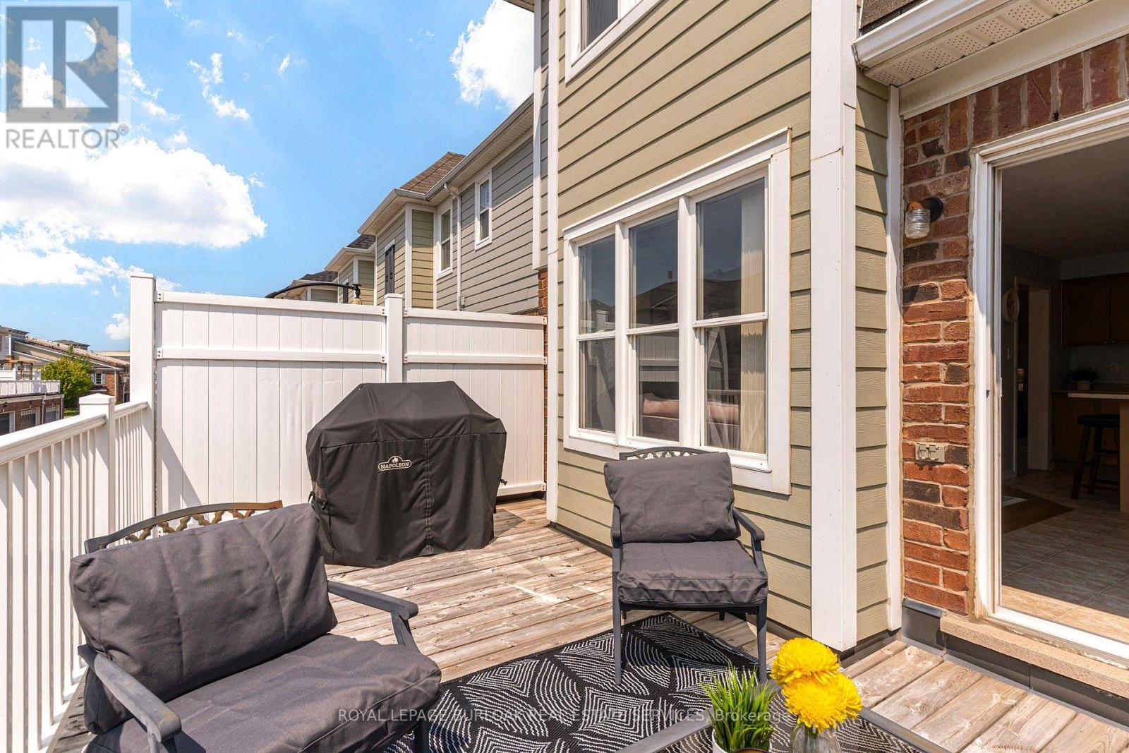 672 Mceastern Path, Milton, Ontario  L9T 0G4 - Photo 12 - W13678562