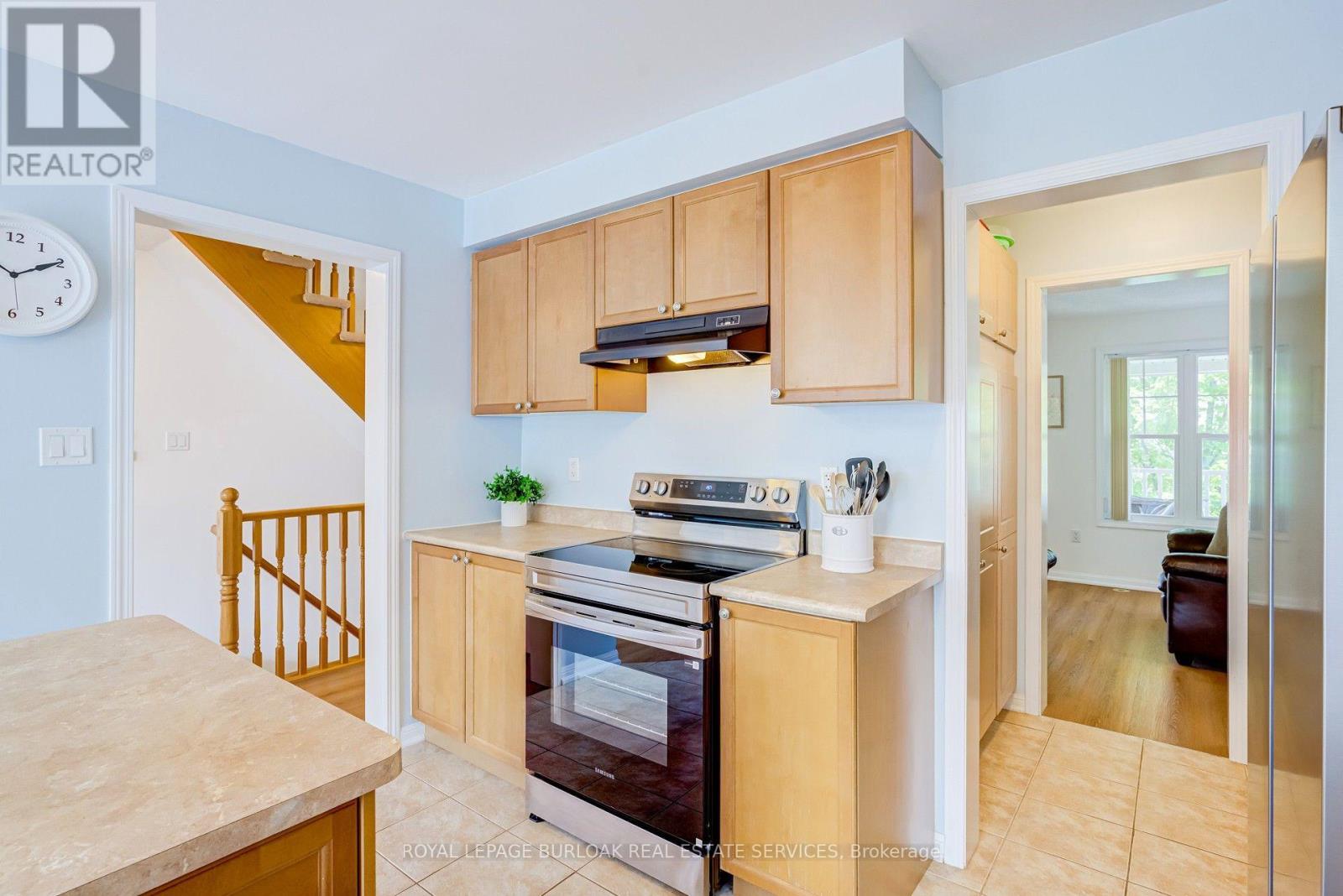 672 Mceastern Path, Milton, Ontario  L9T 0G4 - Photo 16 - W13678562