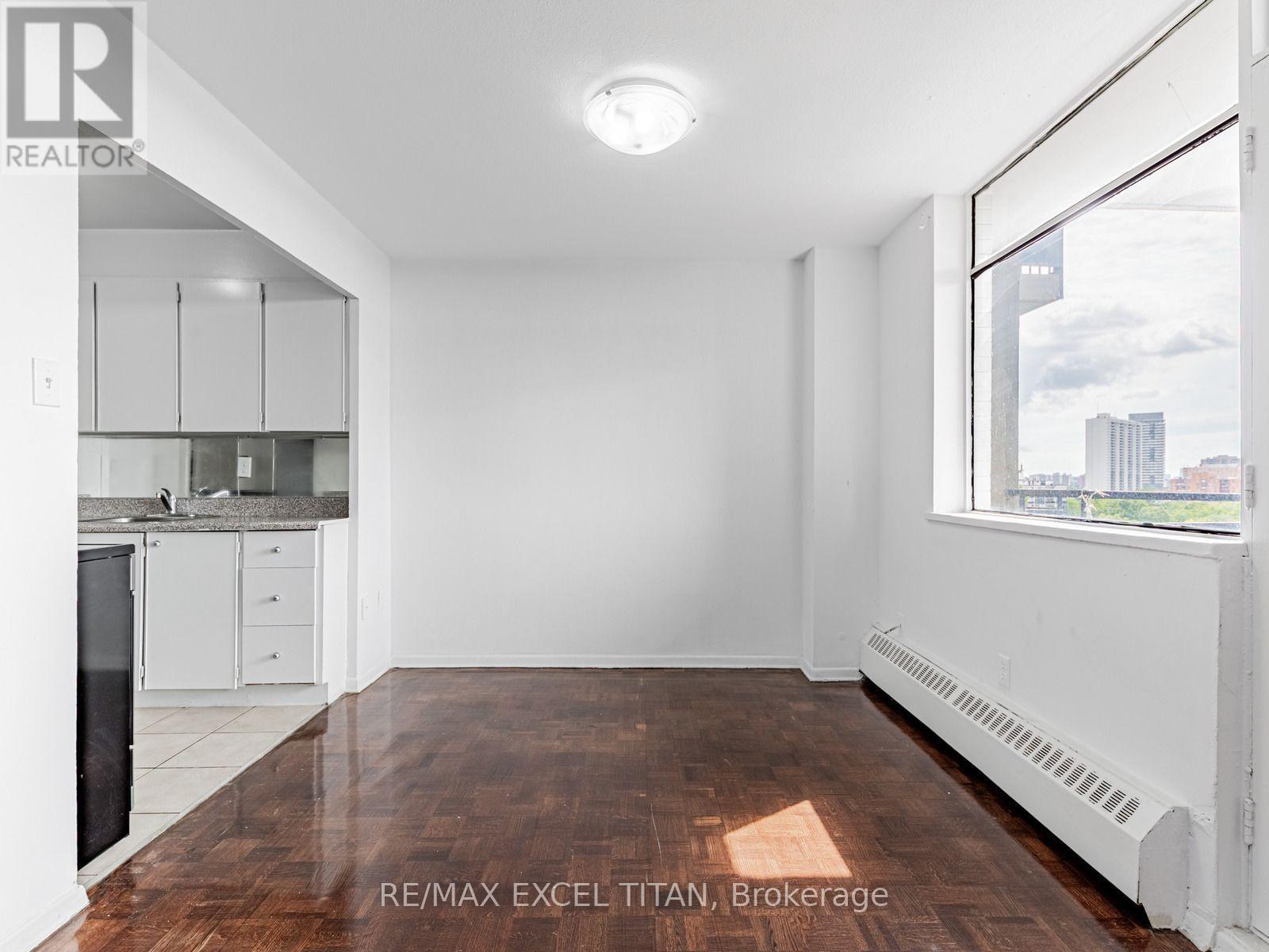 802 - 2255 Weston Road, Toronto, Ontario  M9N 1Y5 - Photo 7 - W13678564
