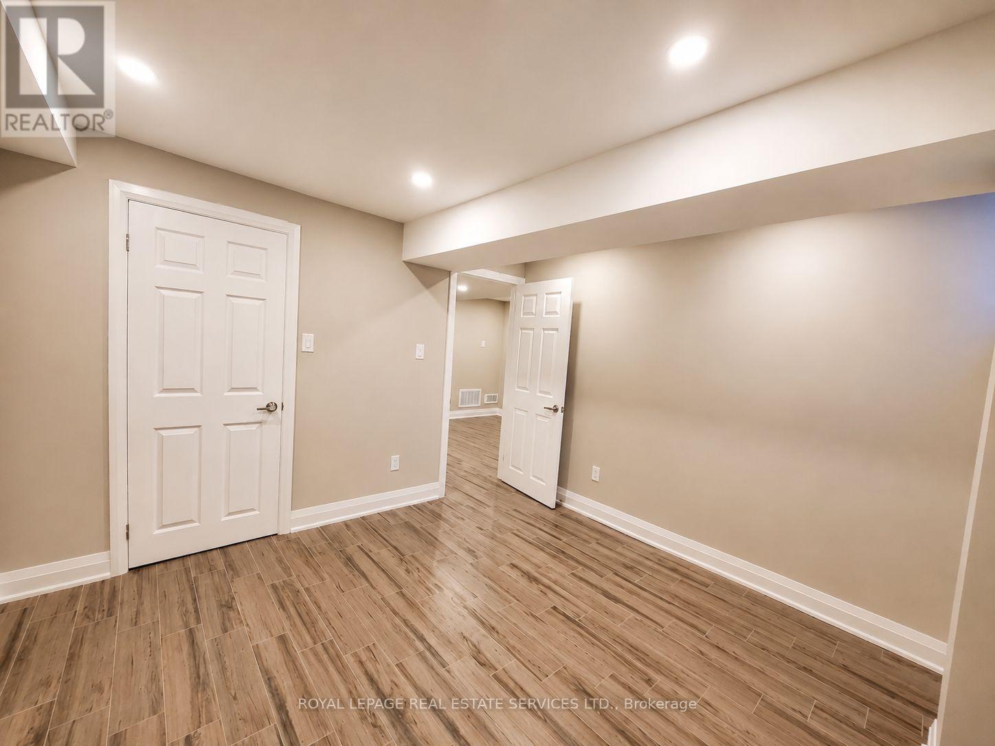 Bsmt - 39 Vezna Crescent, Brampton, Ontario  L6X 5K5 - Photo 9 - W13607142
