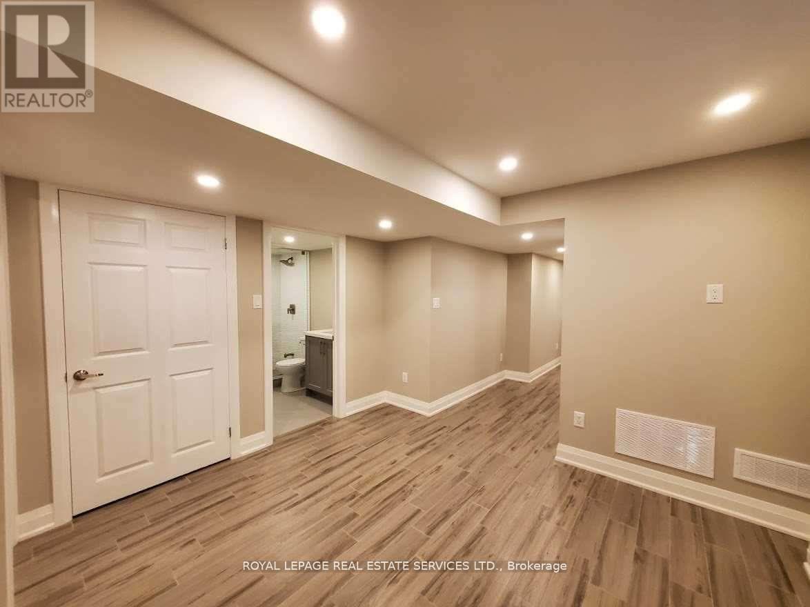 Bsmt - 39 Vezna Crescent, Brampton, Ontario  L6X 5K5 - Photo 7 - W13607142