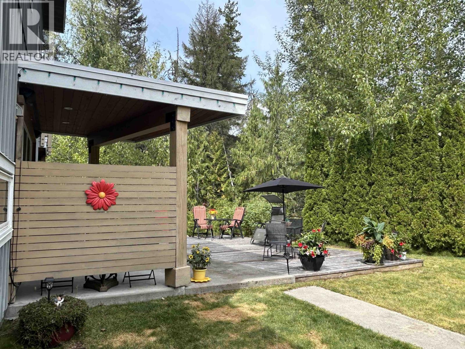 1087 Madeley Place, Whistler, British Columbia  V8E 0K6 - Photo 5 - R3102132