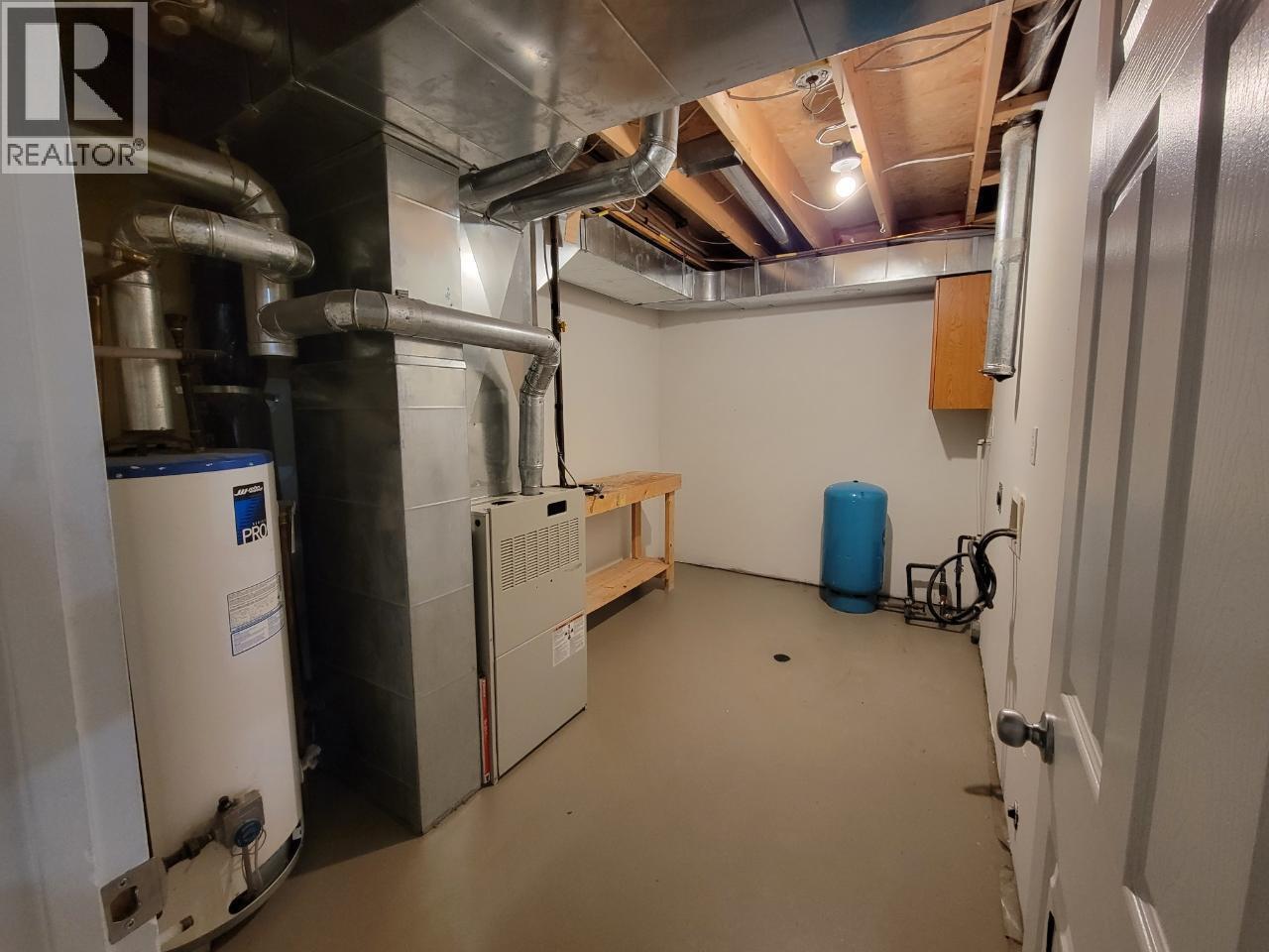 6708 Currier Road, Chetwynd, British Columbia  V0C 1J0 - Photo 33 - 10397857