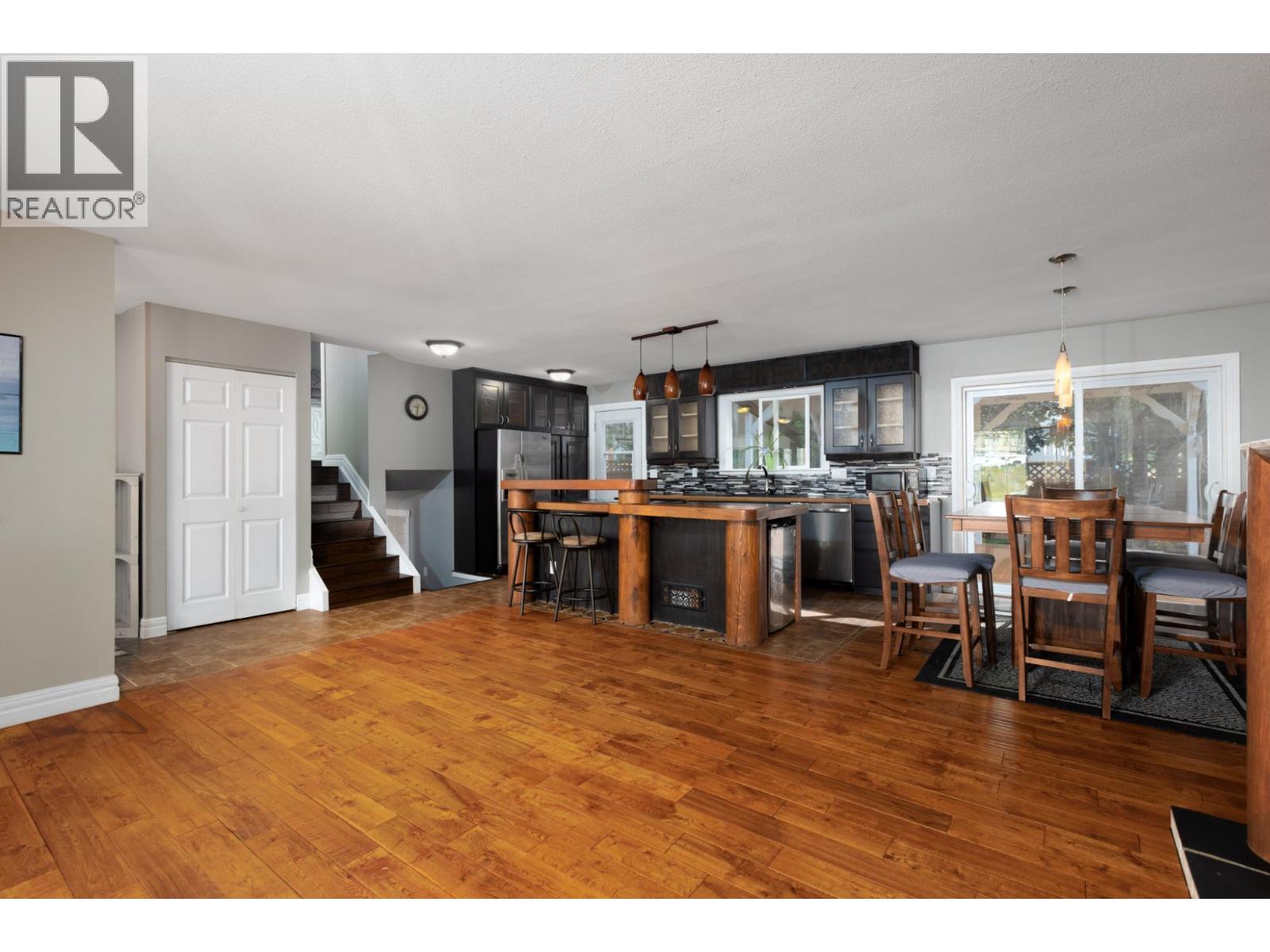 325 4th Avenue, Kimberley, British Columbia  V1A 2Z2 - Photo 6 - 10397835