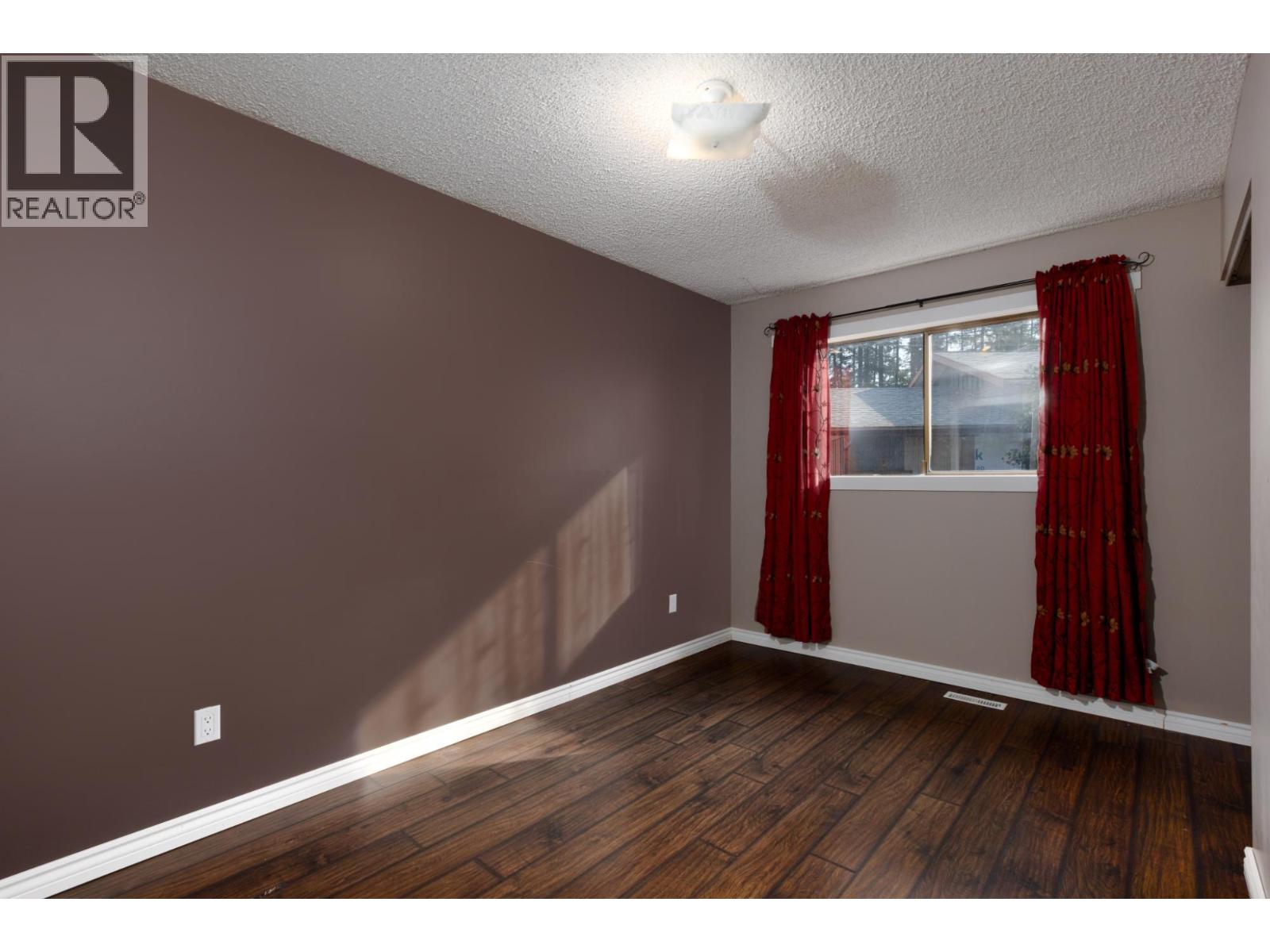 325 4th Avenue, Kimberley, British Columbia  V1A 2Z2 - Photo 12 - 10397835