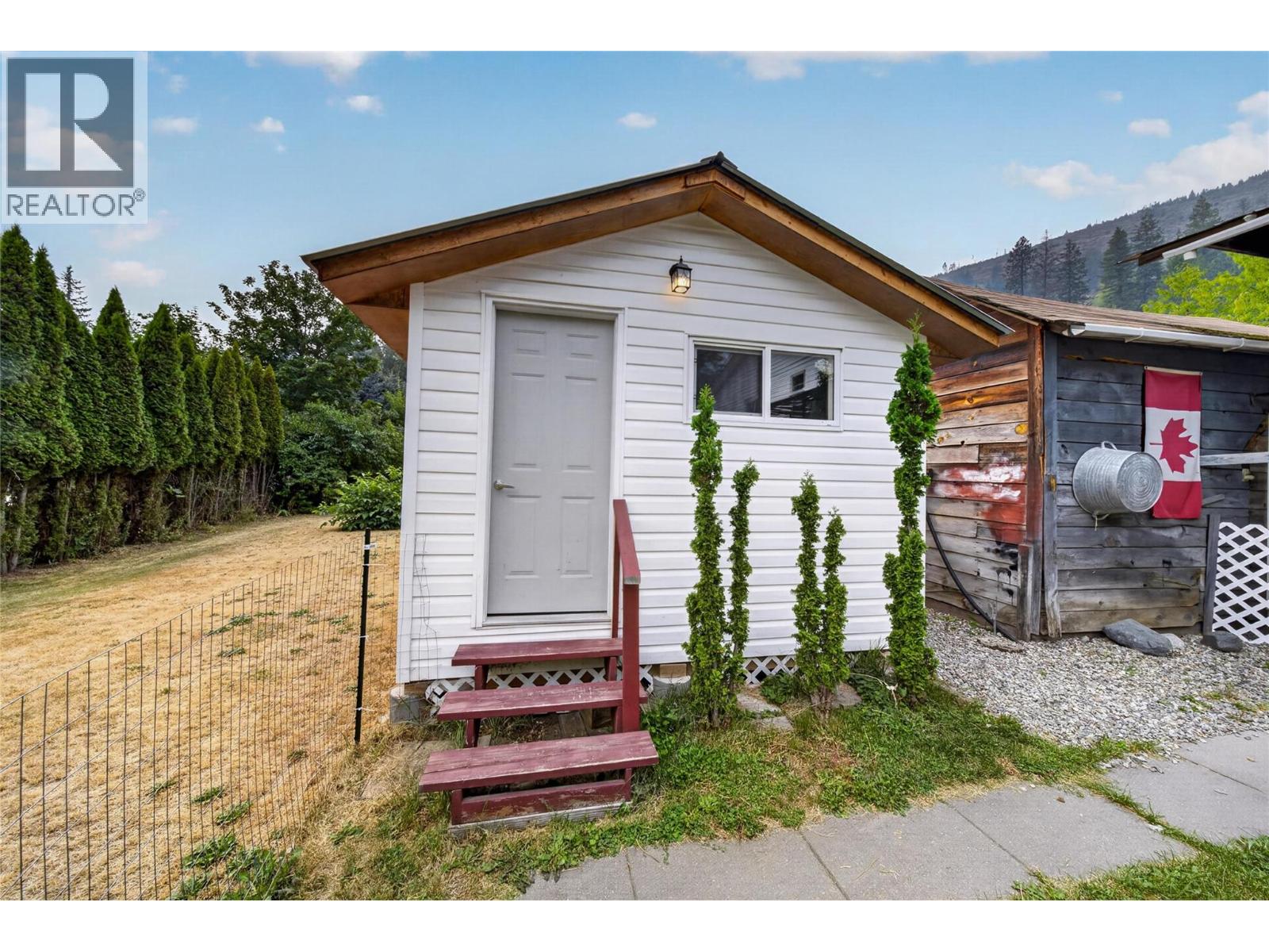 5469 Cory Road, Wynndel, British Columbia V0B 2N0 - Photo 21 - 10397890