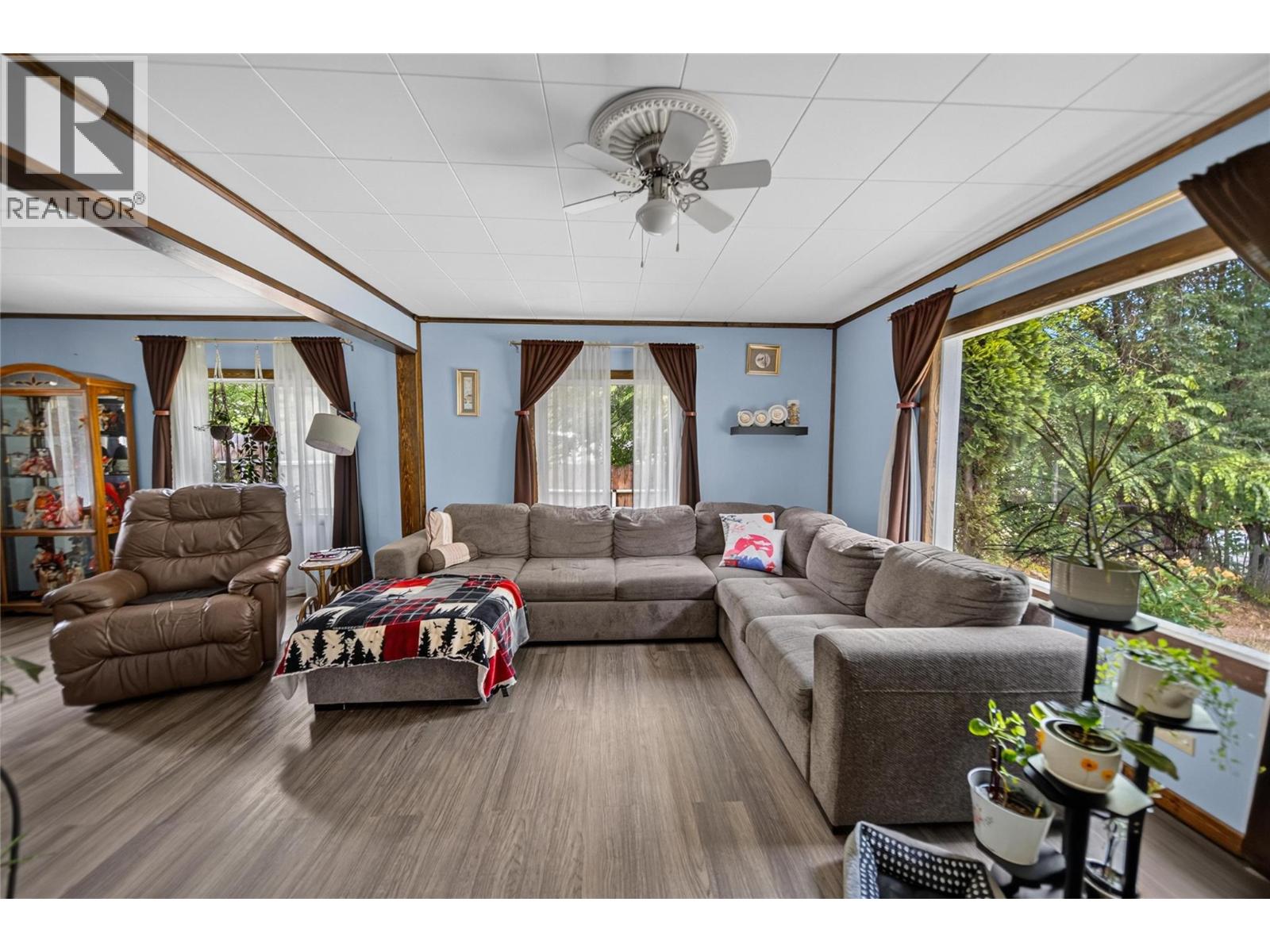 5469 Cory Road, Wynndel, British Columbia V0B 2N0 - Photo 6 - 10397890
