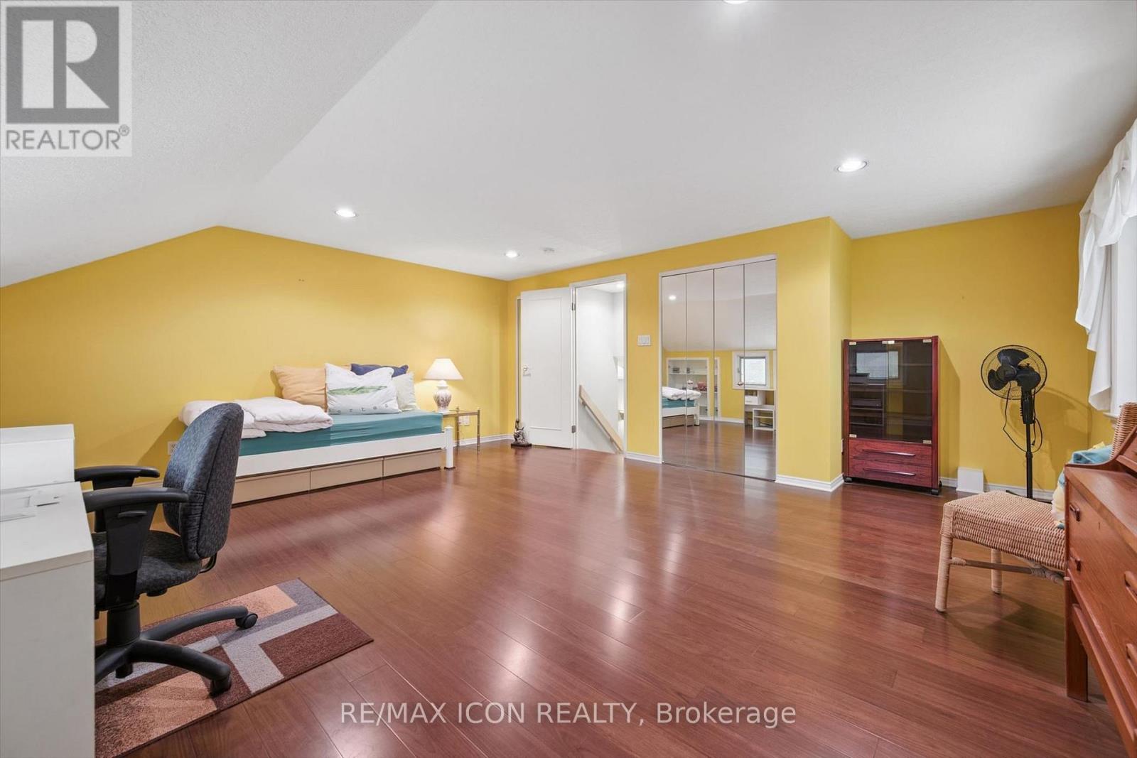 30 Shuh Avenue, Kitchener, Ontario  N2A 2X9 - Photo 27 - X13678530
