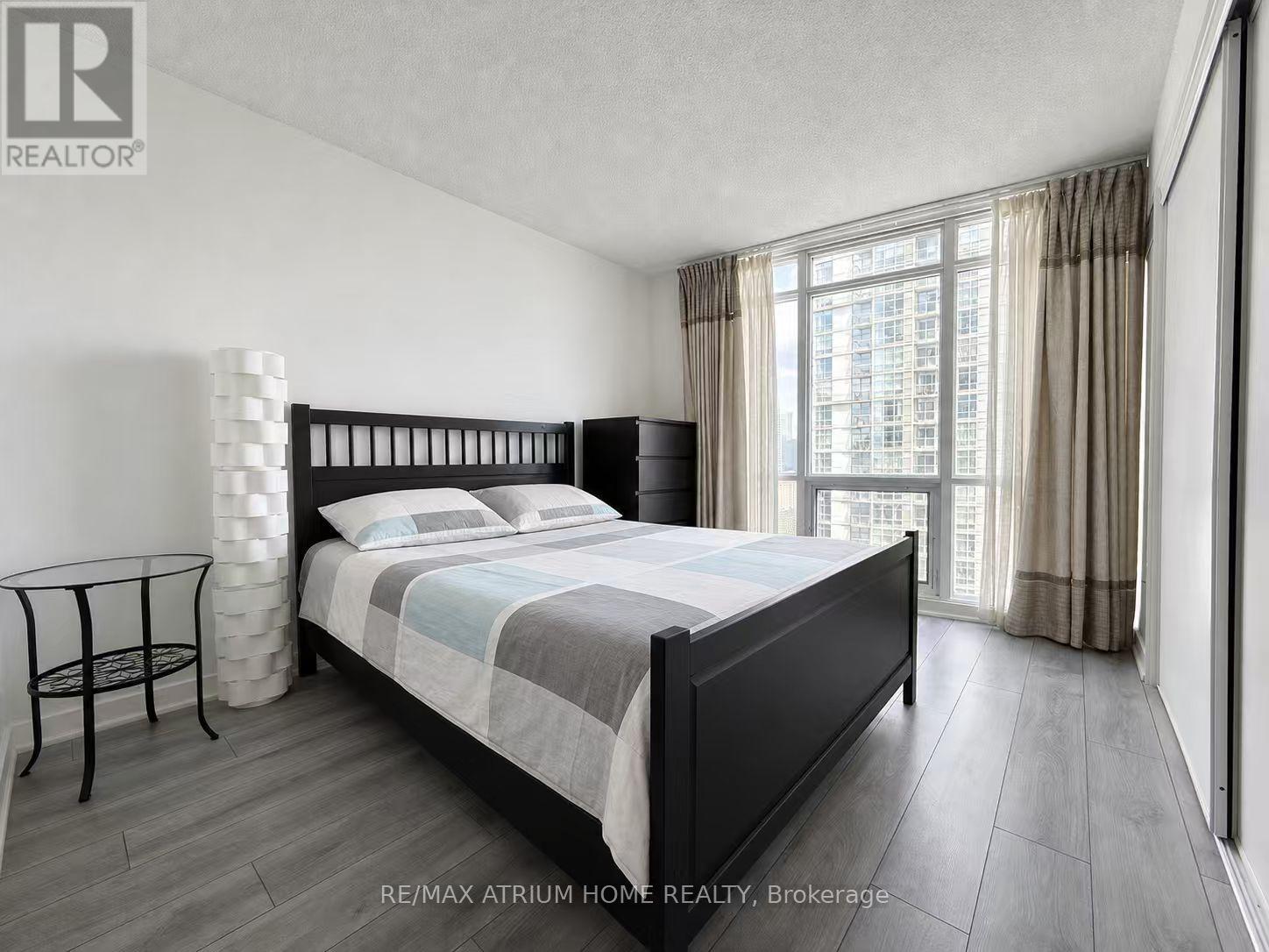 4510 - 11 Brunel Court, Toronto, Ontario  M5V 3Y3 - Photo 13 - C13674154
