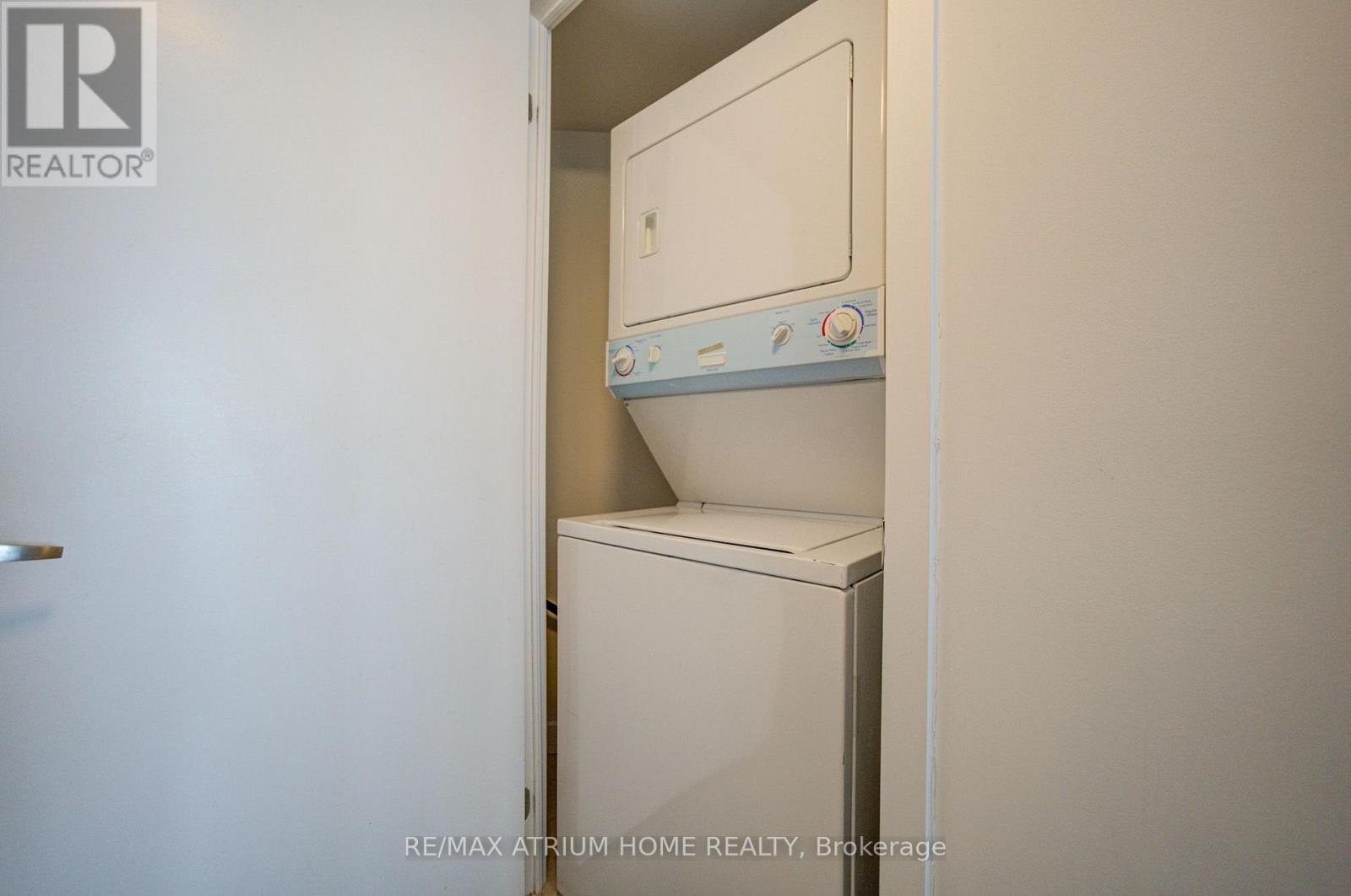 4510 - 11 Brunel Court, Toronto, Ontario  M5V 3Y3 - Photo 6 - C13674154