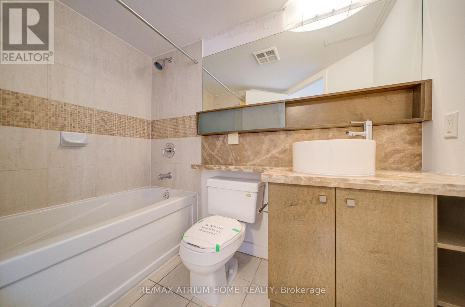4510 - 11 Brunel Court, Toronto, Ontario  M5V 3Y3 - Photo 7 - C13674154