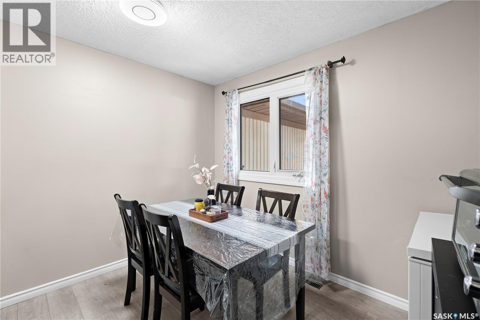 21 1128 Mckercher Drive, Saskatoon, Saskatchewan  S7H 4Y7 - Photo 18 - SK045691