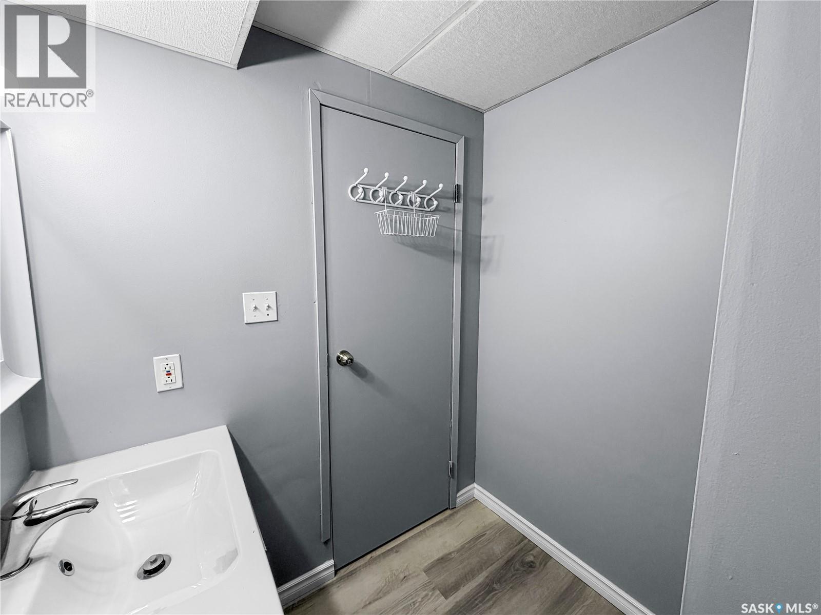 21 1128 Mckercher Drive, Saskatoon, Saskatchewan  S7H 4Y7 - Photo 39 - SK045691