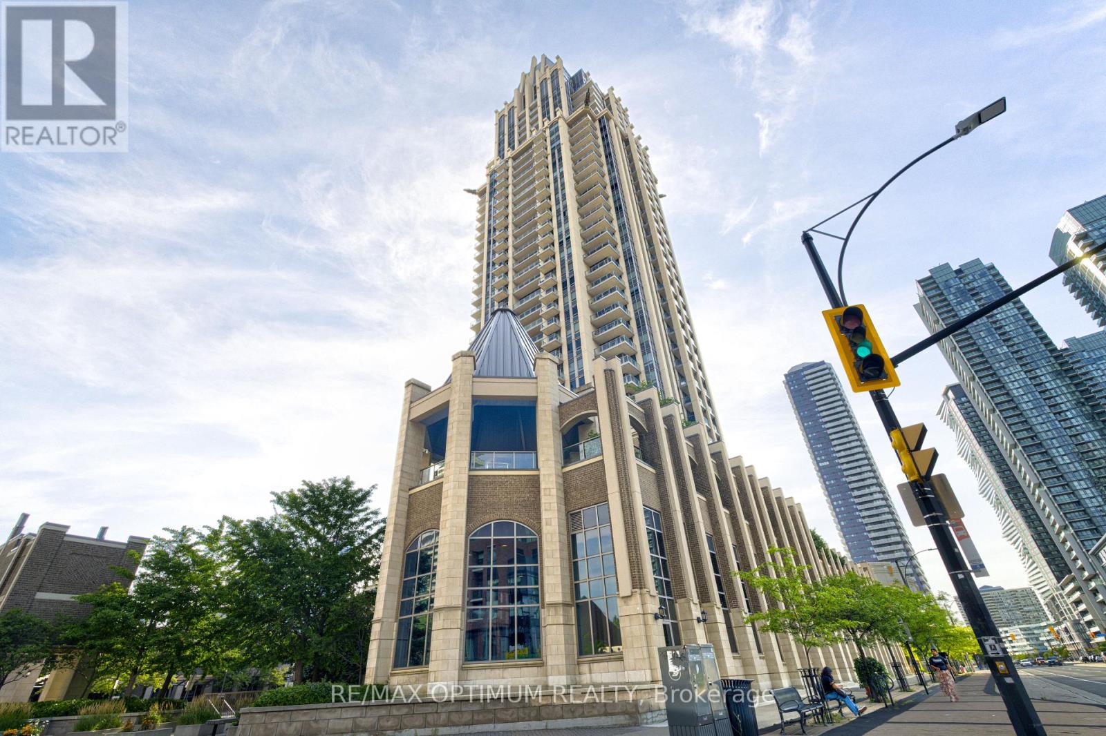2511 - 388 Prince Of Wales Drive, Mississauga, Ontario  L5B 0A1 - Photo 3 - W13657696